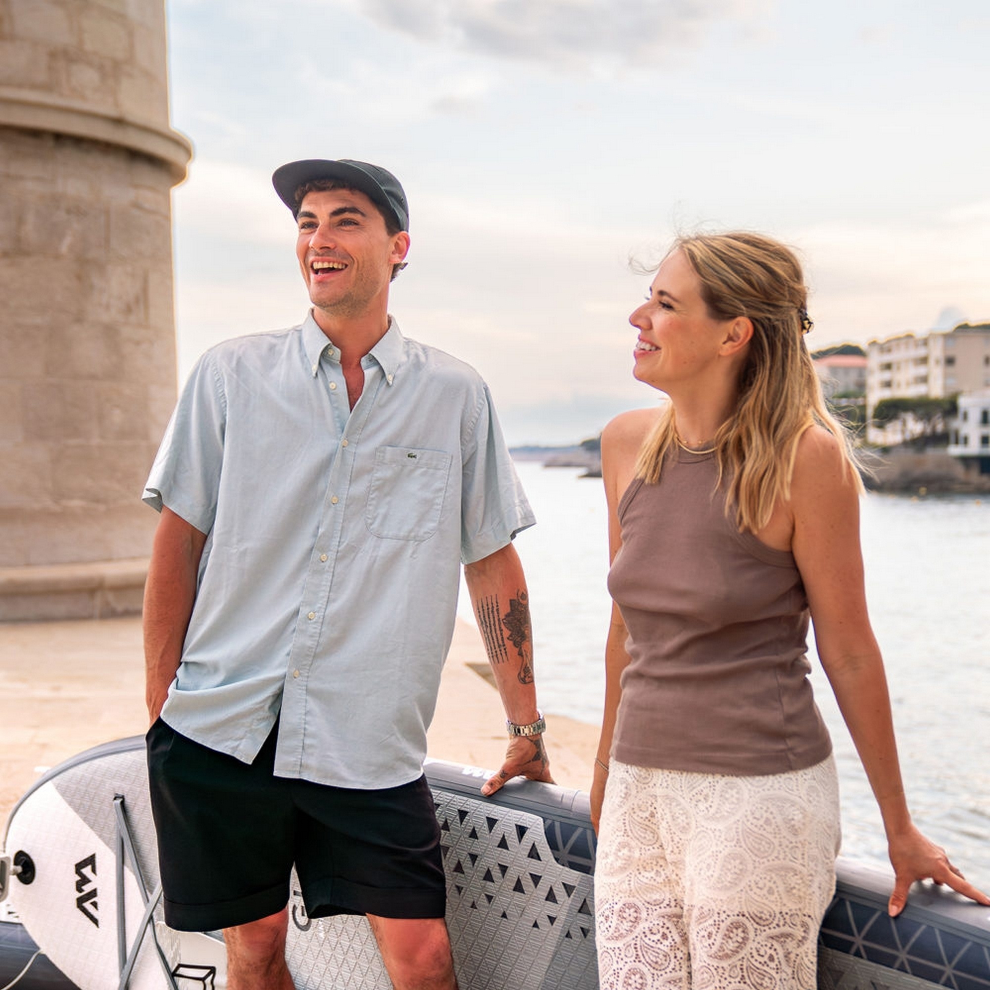 SUP-доска 315х79х15см, Ambient Light System, киль, лиш, до 140кг Aqua Marina Glow BT-24GL