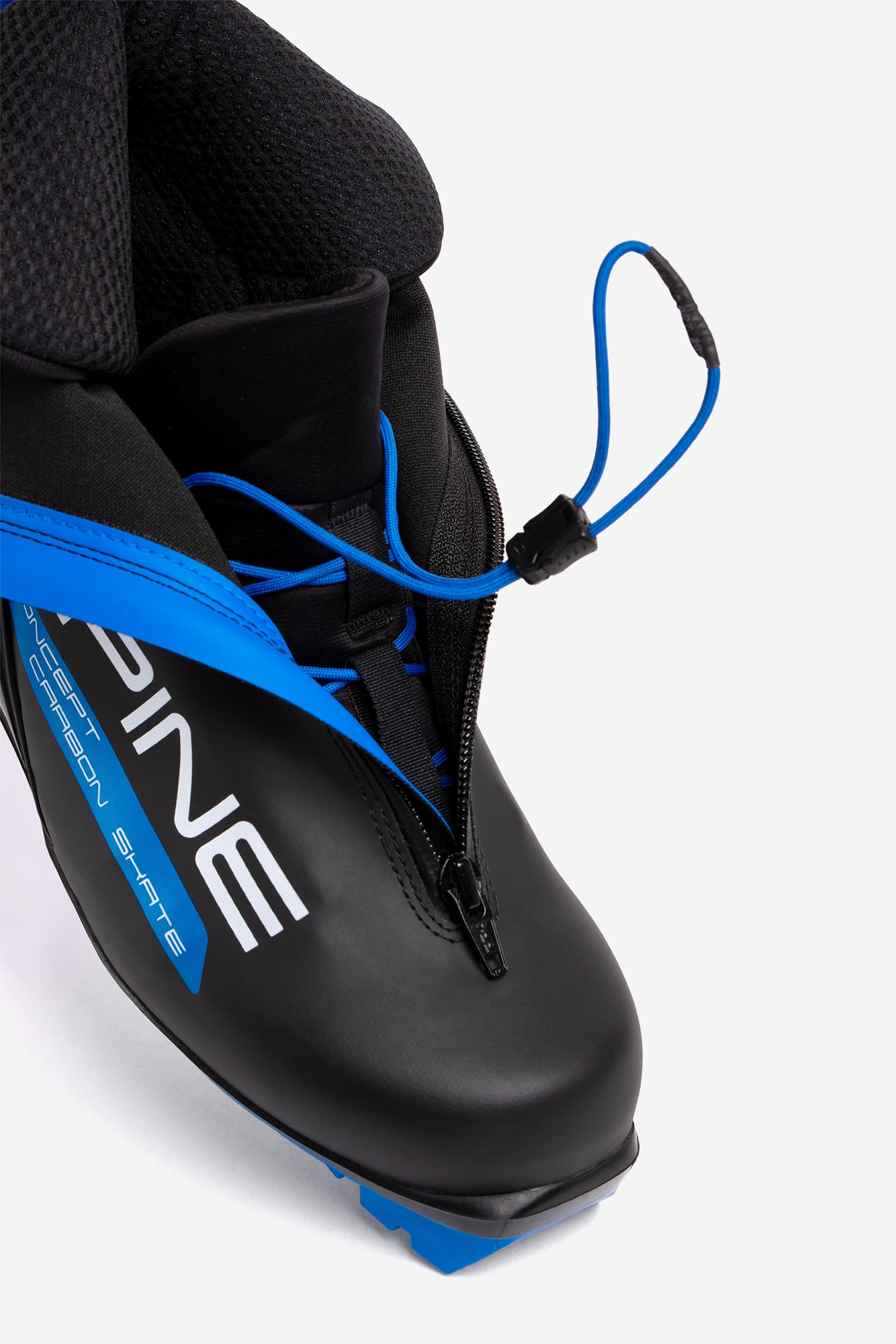 Лыжные ботинки NNN Spine Concept Carbon Skate 298-22 черный\синий