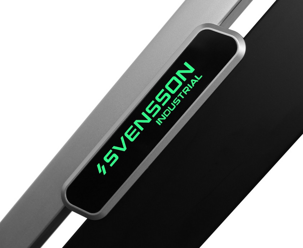Полупрофессиональная беговая дорожка Svensson Industrial Base T55 (LED)
