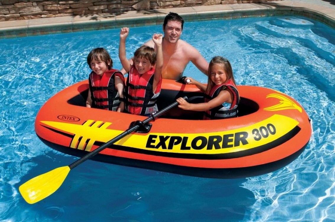 Надувная лодка Intex Explorer-300 Set трехместная 58332