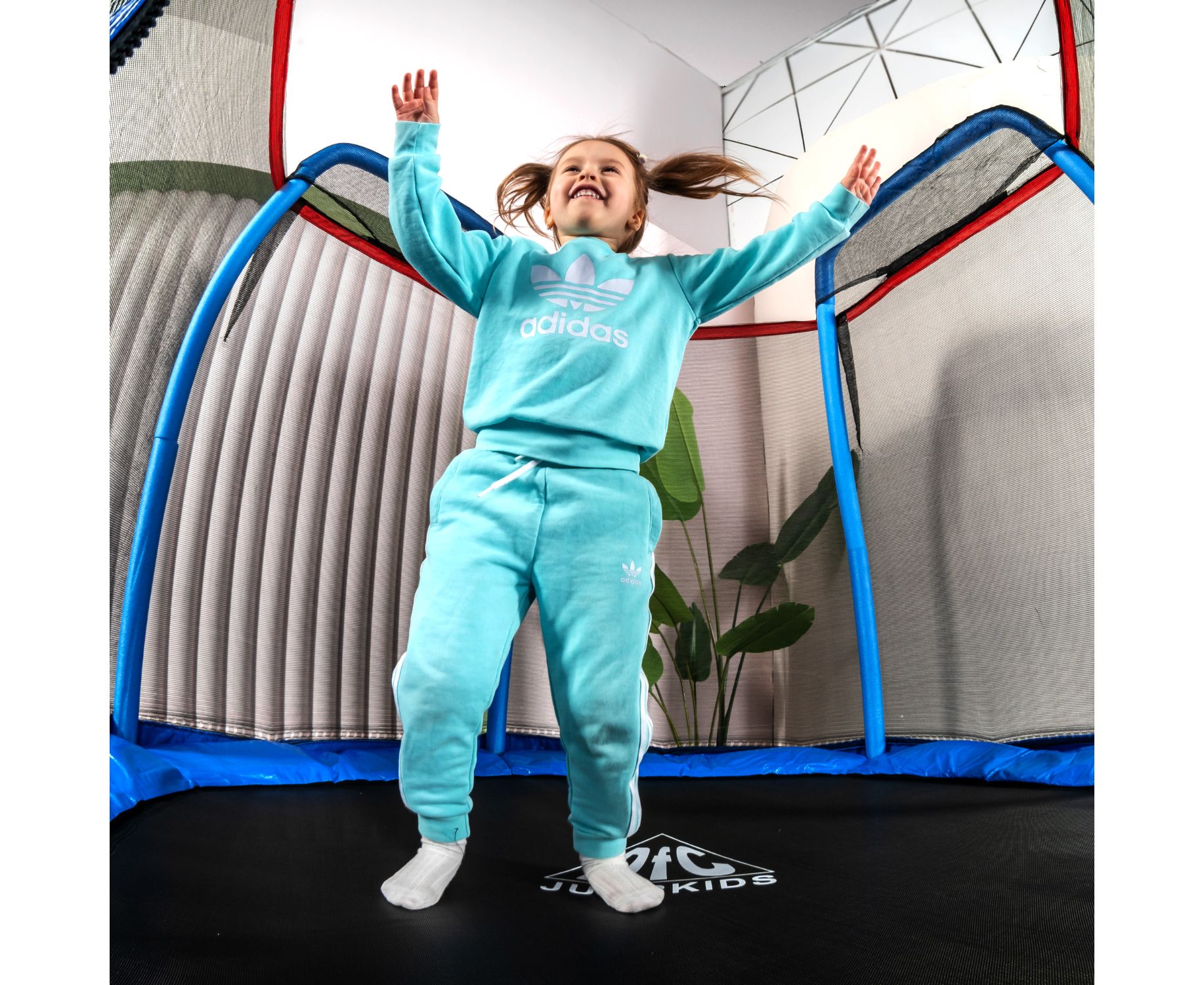 Батут DFC Jump kids 7ft (210см) 7FT-JD-B синий