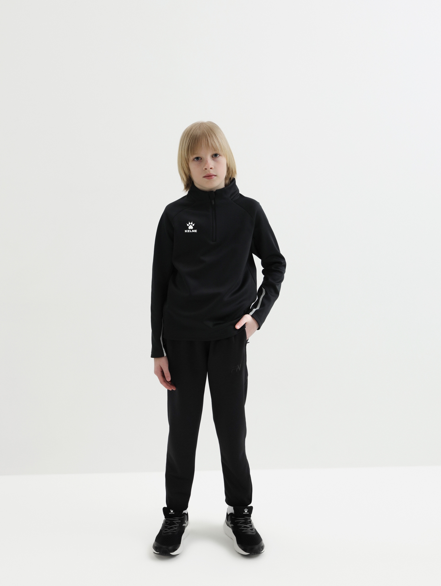 Детская олимпийка Kelme Children's Pullover (plus Fleece) 7461TT3052-000 Black
