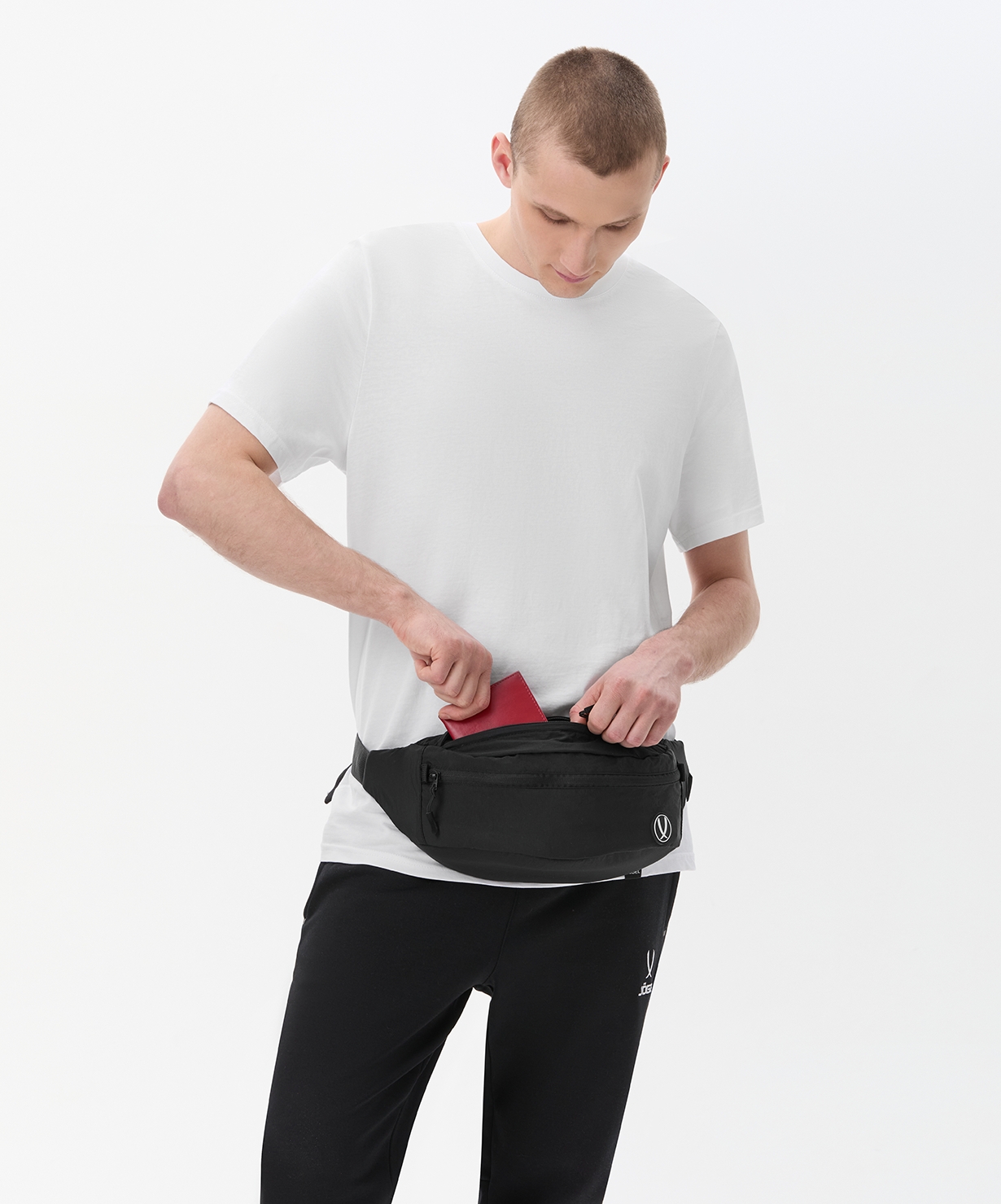 Сумка поясная Jogel ESSENTIAL Team Waist Bag