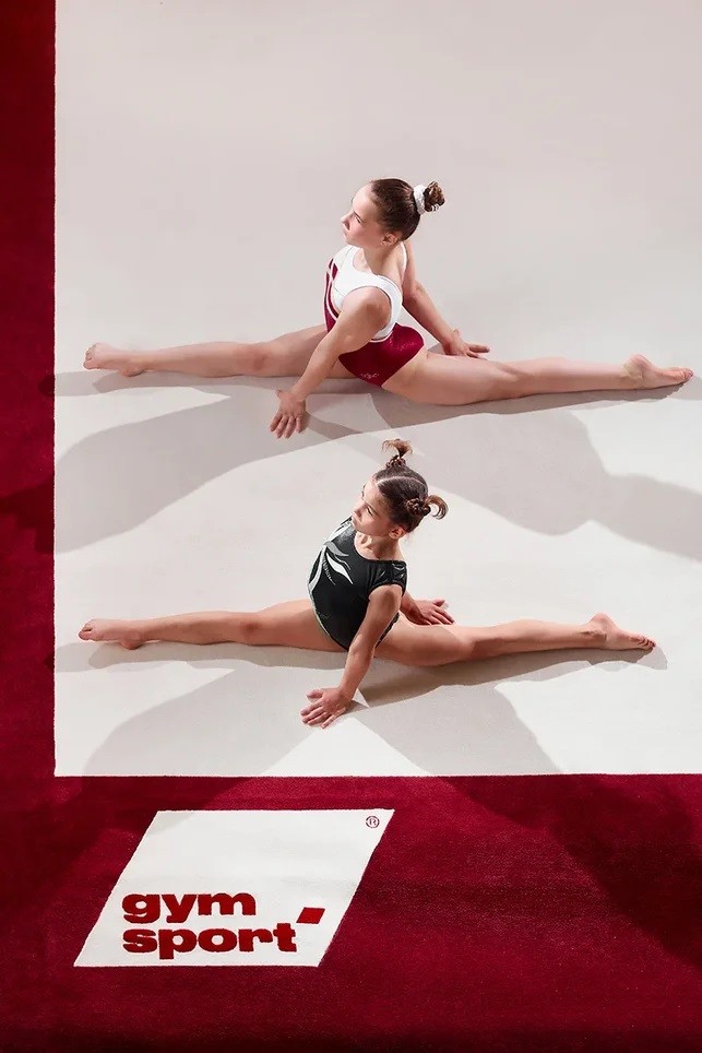 Помост для художественной гимнастики GymSport RHYTHMIC с амортизаторами 7х7 для ковра 8х8