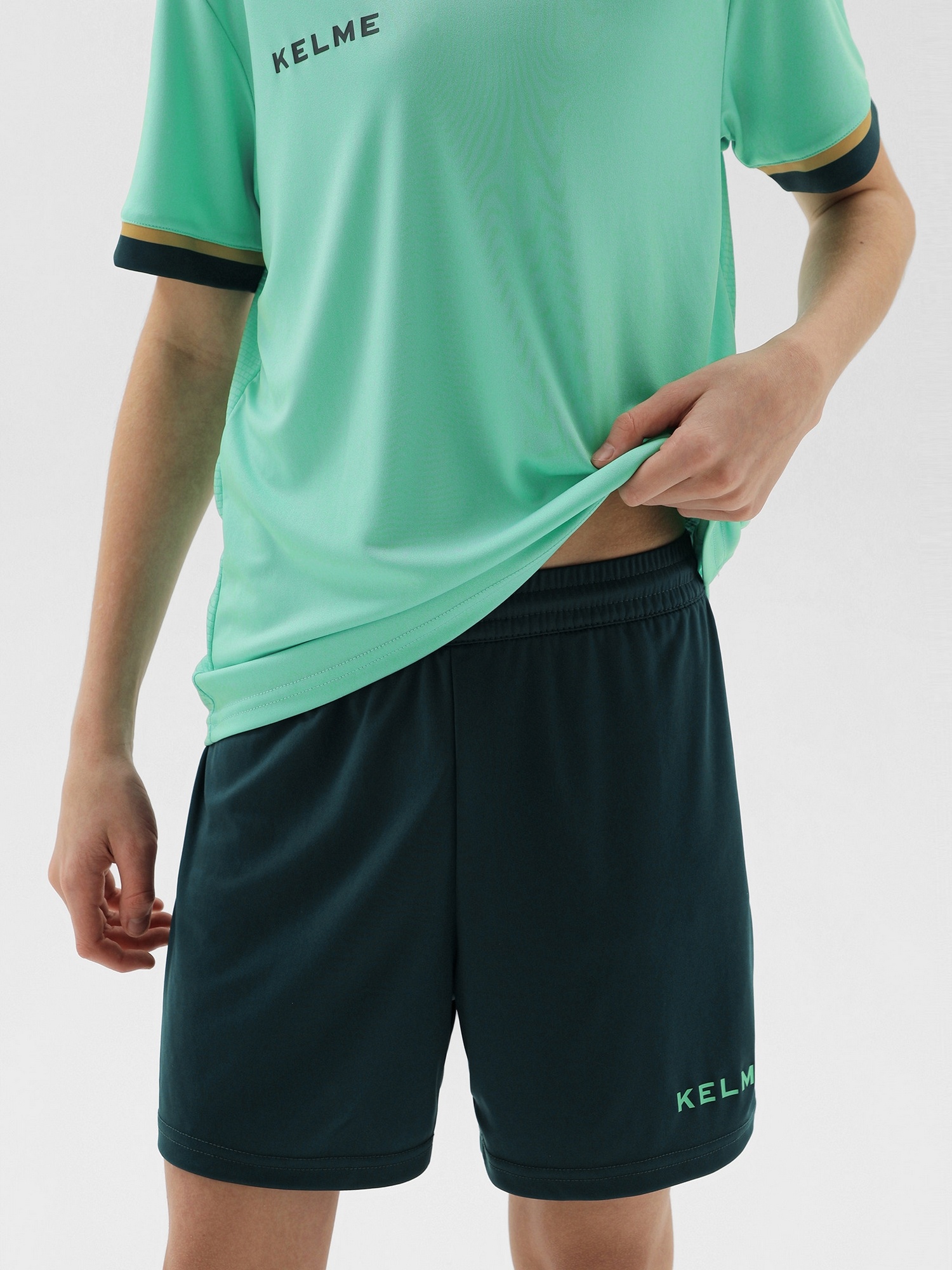 Детская футбольная форма Kelme Football Suit 8351ZB3158-328 Teal\Blue-green