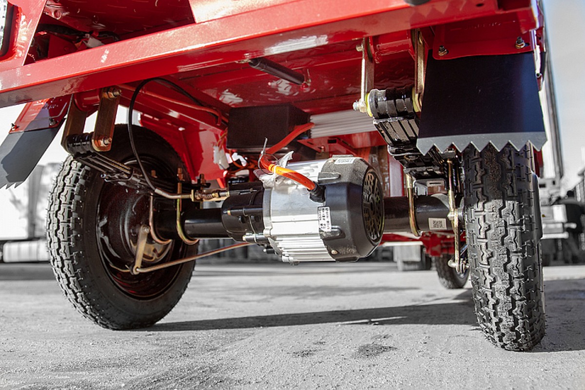 Грузовой электротрицикл RuTrike Амулет 1100 60V650W 024450-2741 серый