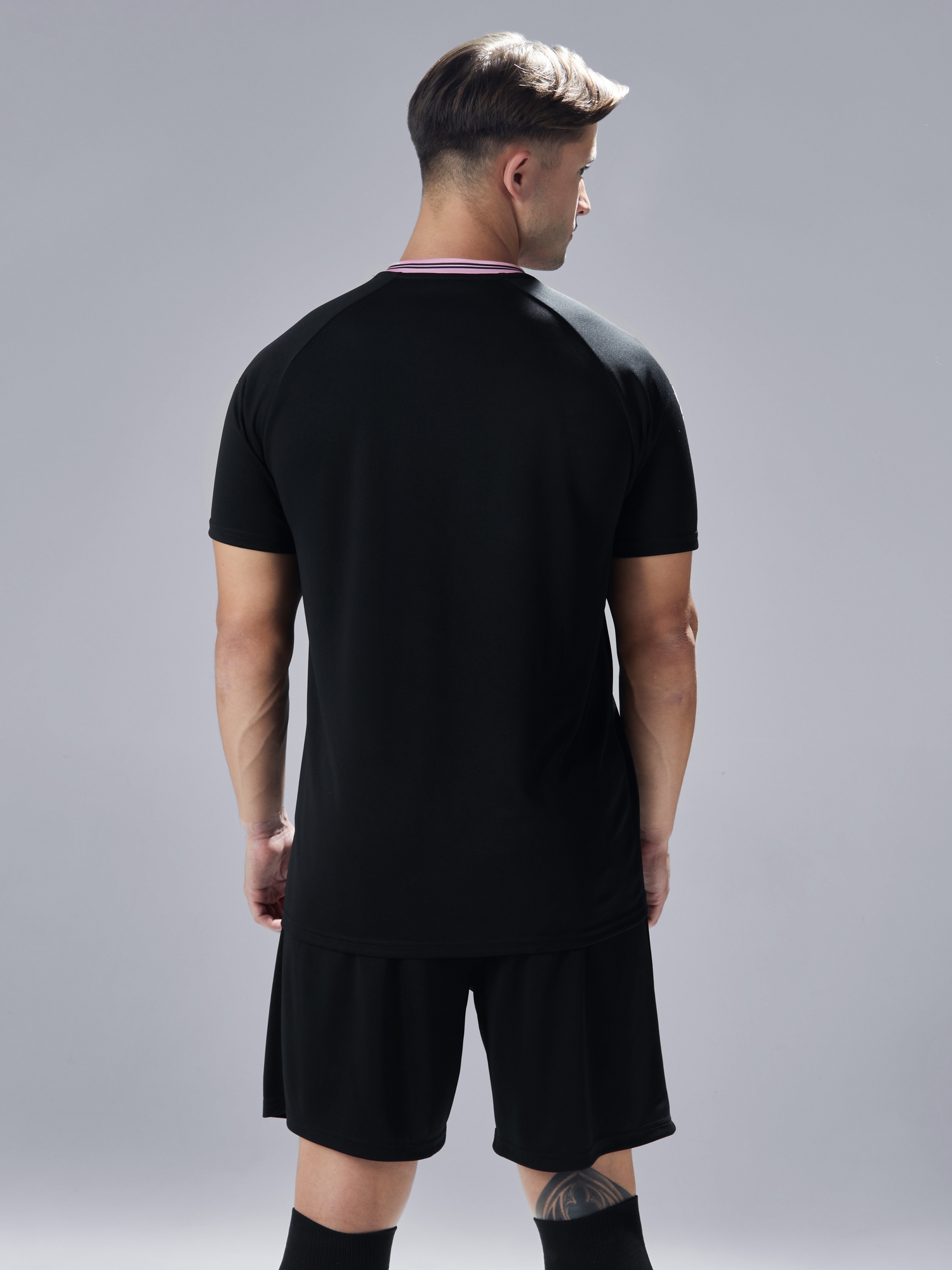 Футбольная форма Kelme Football Uniform Set 8451ZB1246-000 Black