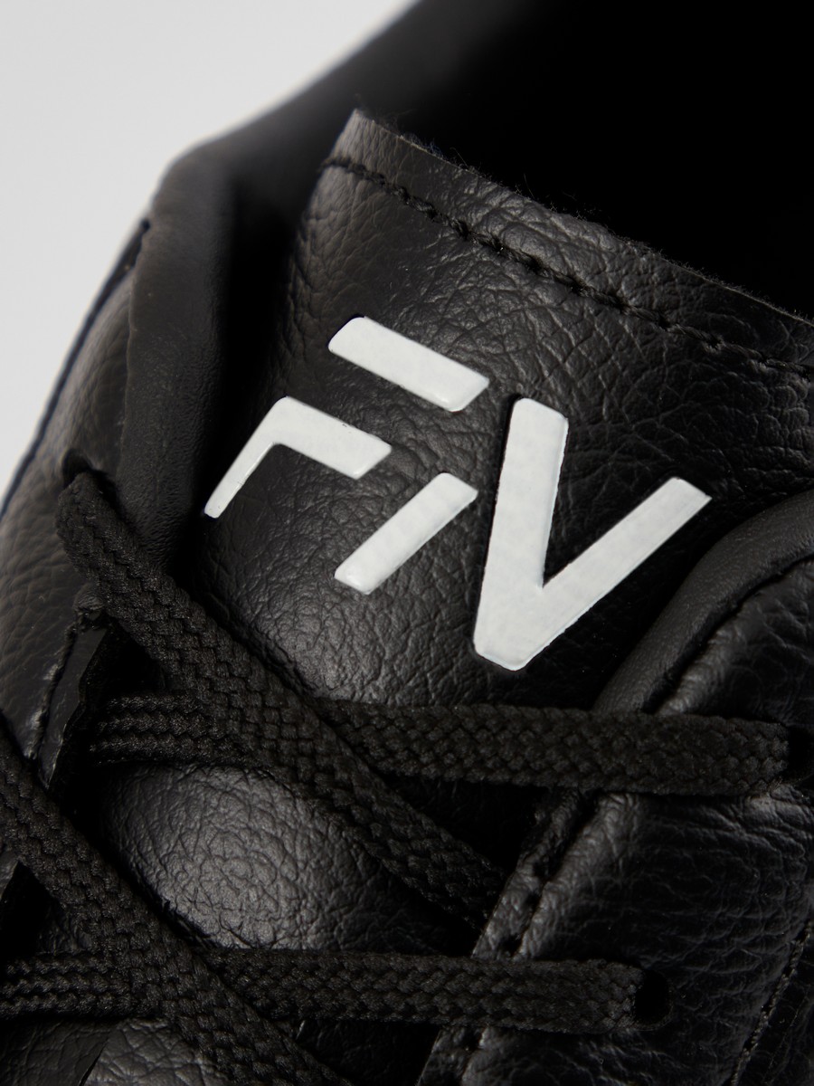Шиповки FN Eagle (TF) FN5061001-000 Black\White