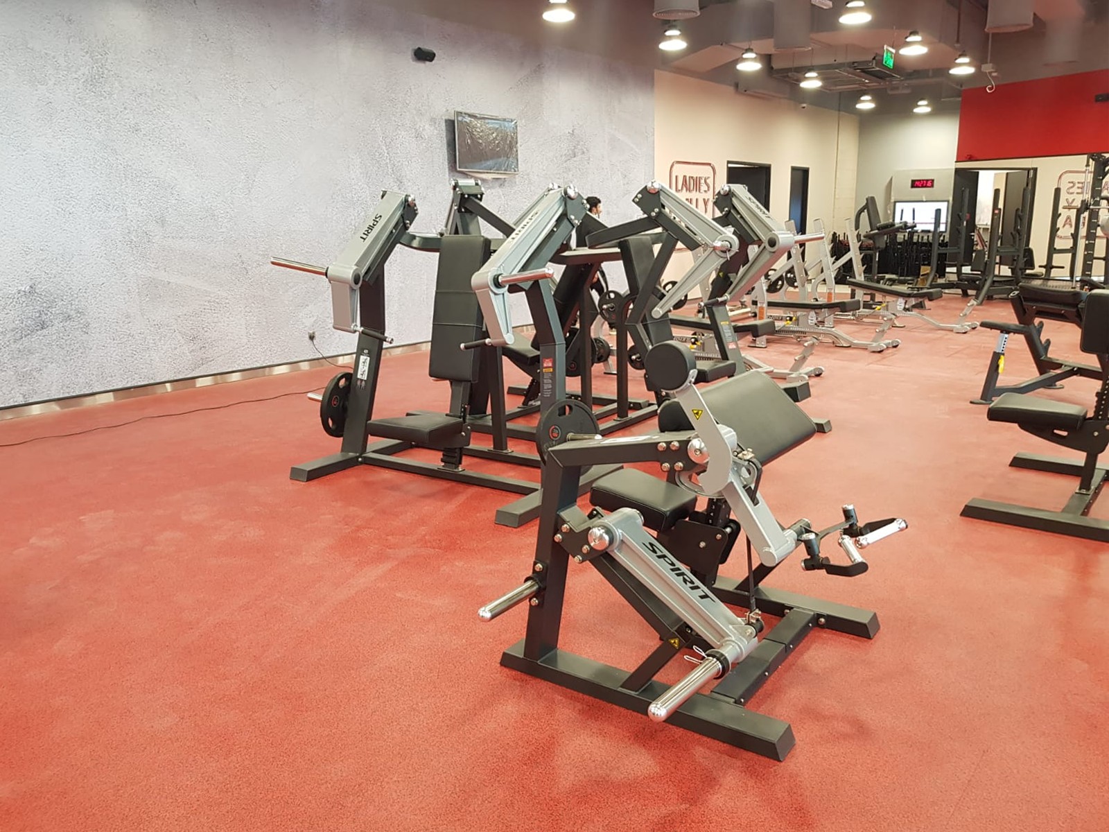 SPIRIT SP-4504 Наклонный жим от груди