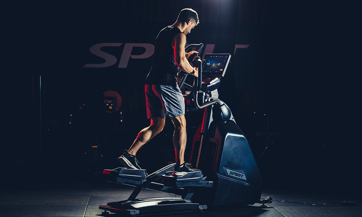 Эллиптический тренажер SPIRIT CE1000ENT