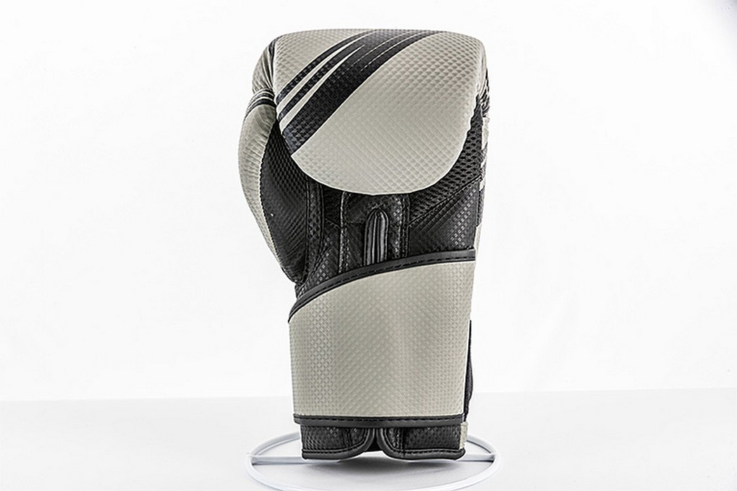Боксерские перчатки UFC PRO Performance Rush Black,14oz