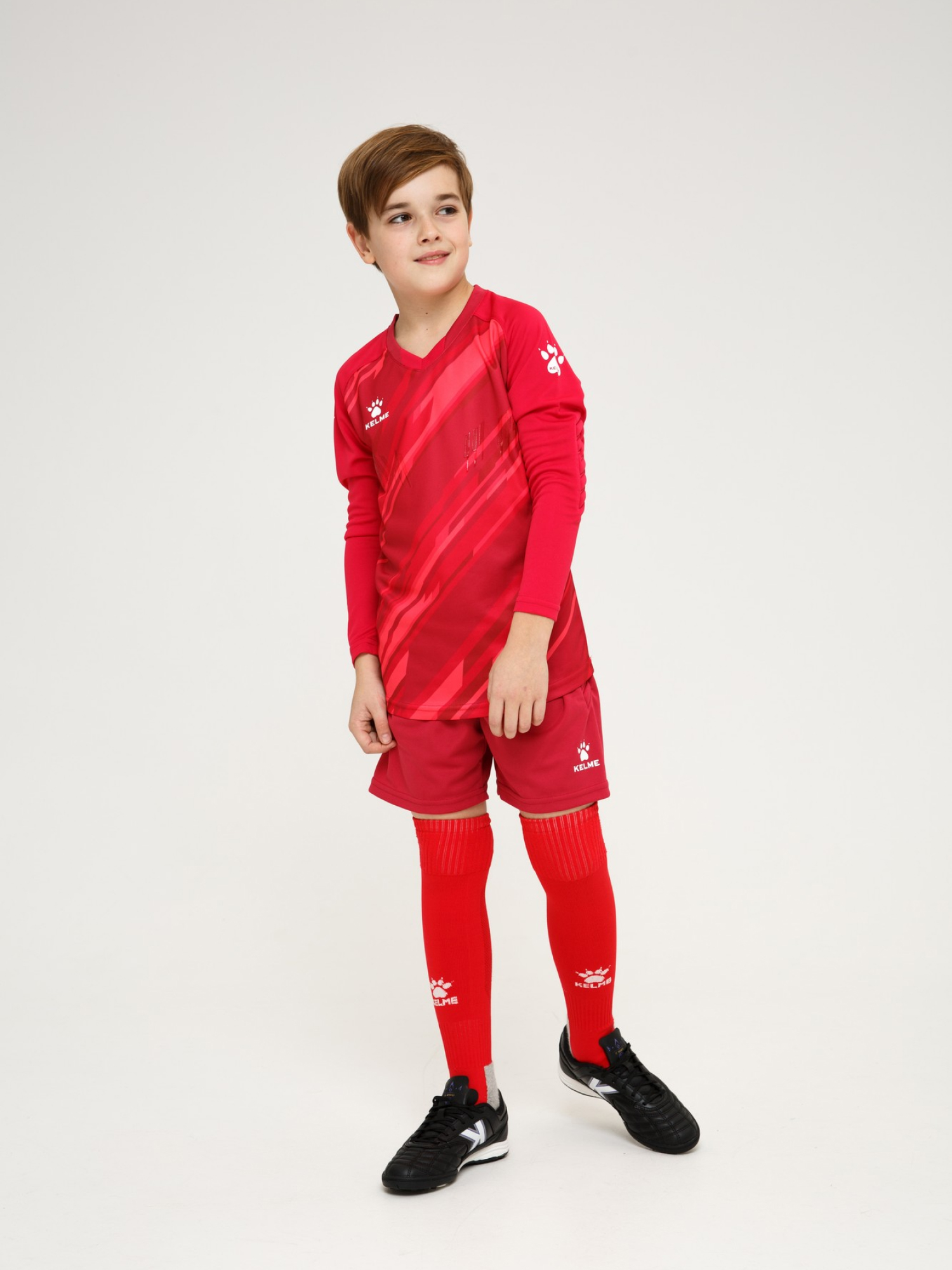 Детский комплект (лонгслив, шорты) Kelme Long Sleeve Goalkeeper Suit 7361ZB3256-600 Red