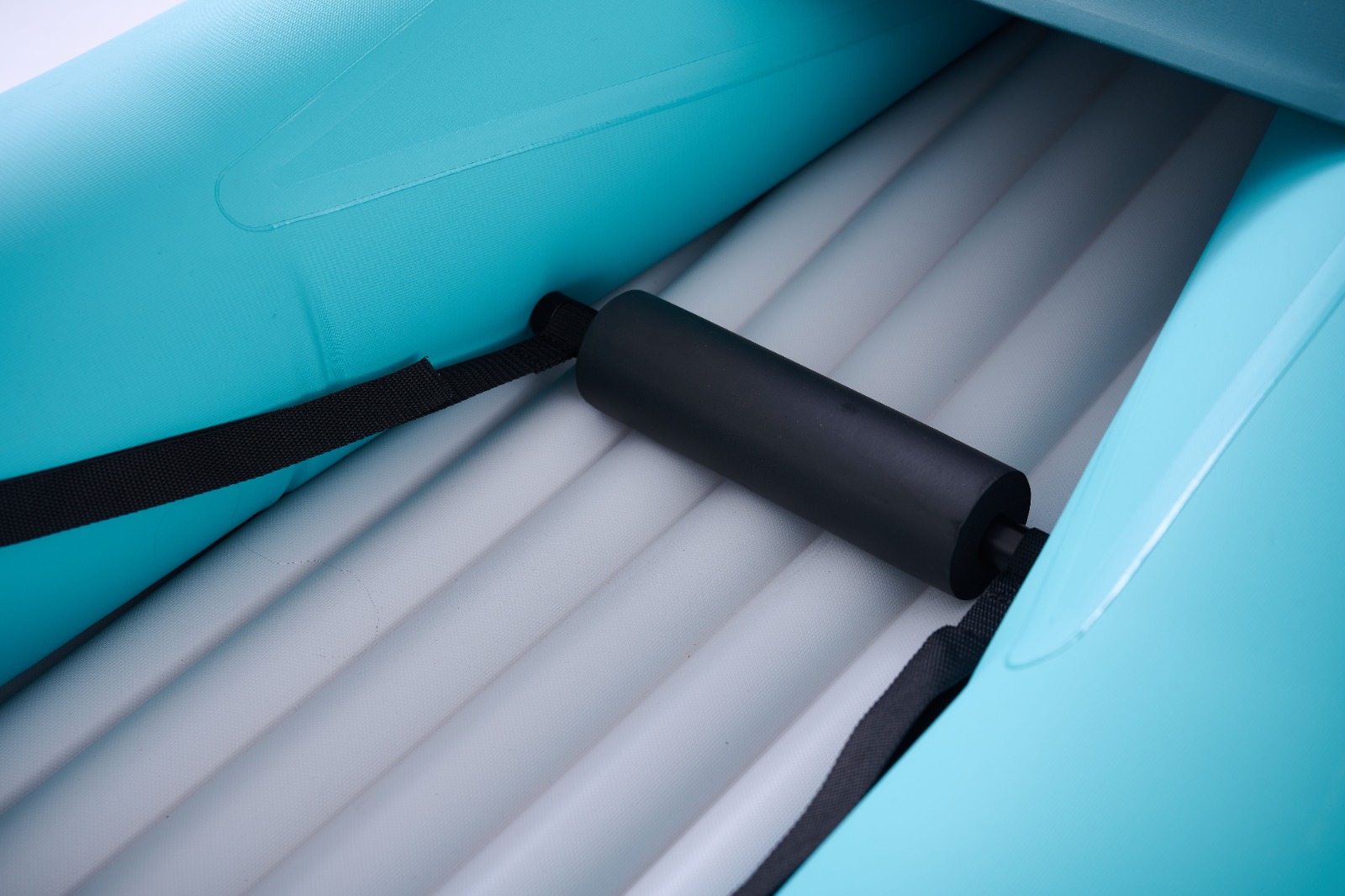 Надувная байдарка Kayak Glider-412 412x83х42см, весла, сиденья, киль, до 180кг Aqua Marina Glider-412 PA-25GD02