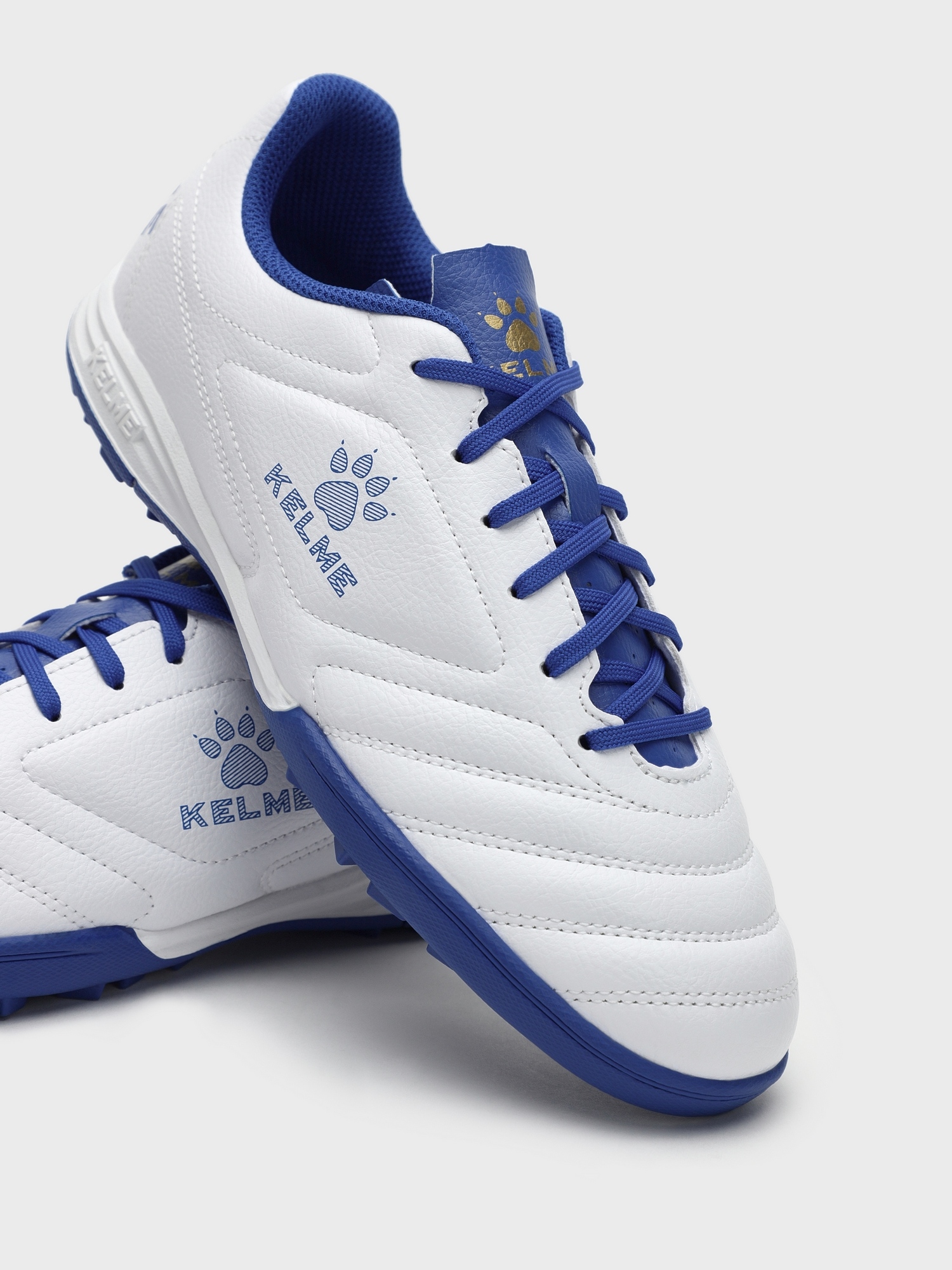 Шиповки Kelme Men's Football Shoes (TF) 871701-110 White\Blue