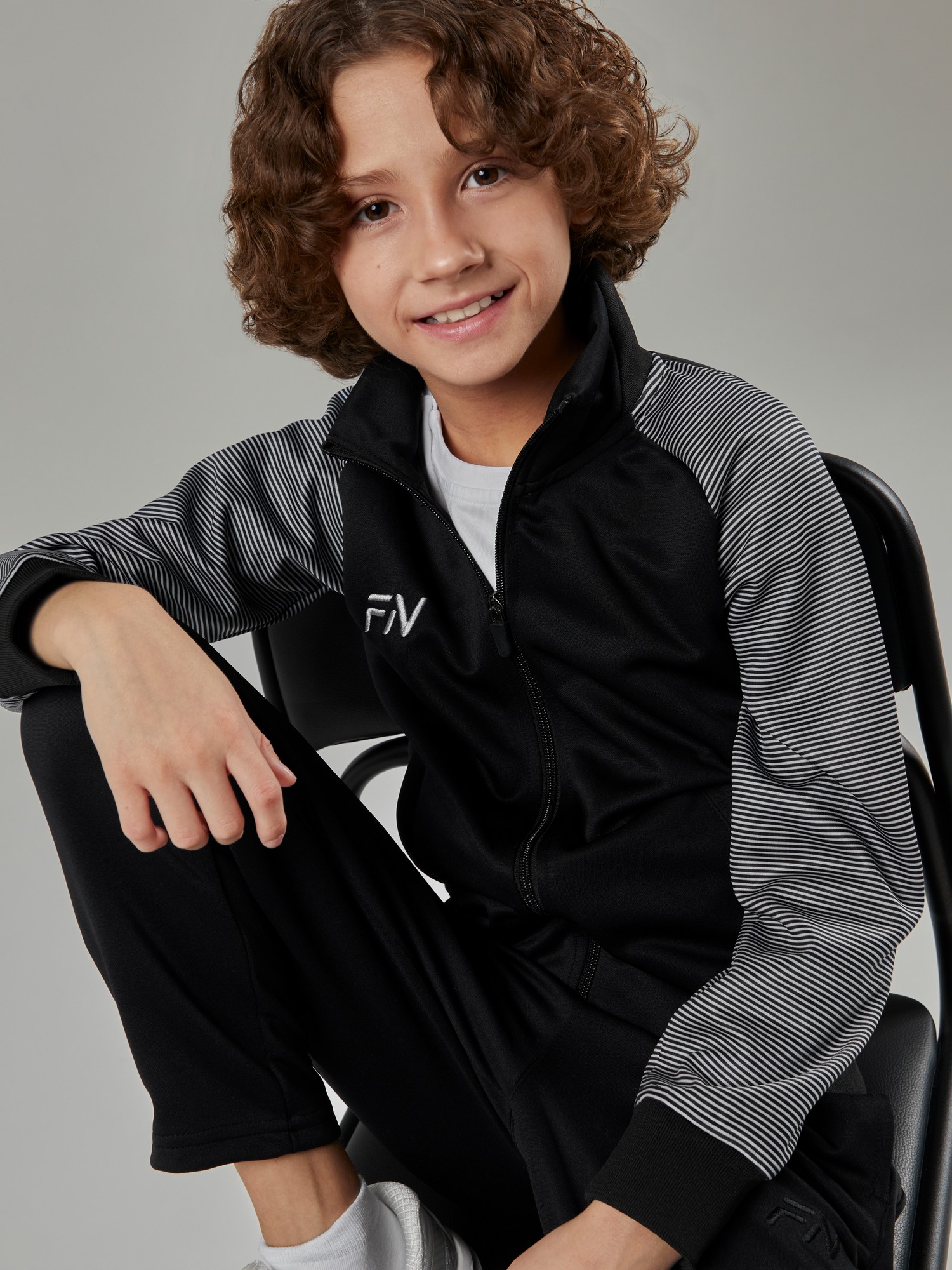 Детский спортивный костюм FN Dynamic Kid KFN4251001-000 Black\Grey