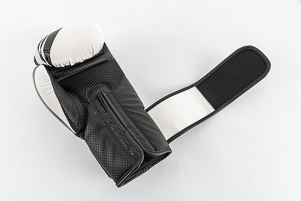 Боксерские перчатки UFC PRO Performance Rush White,14oz