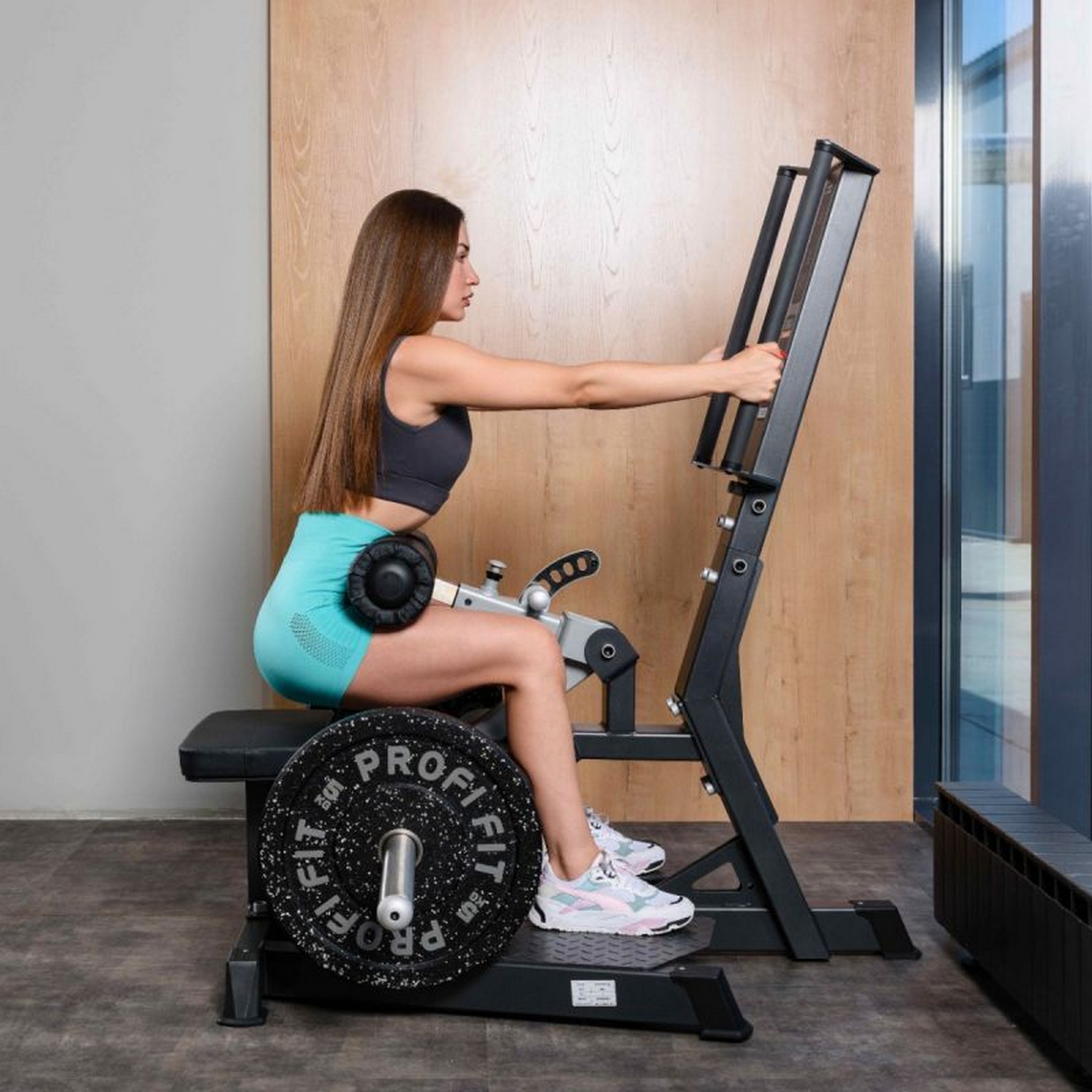 DHZ A605L ягодичные мышцы стоя | Premium Fitness