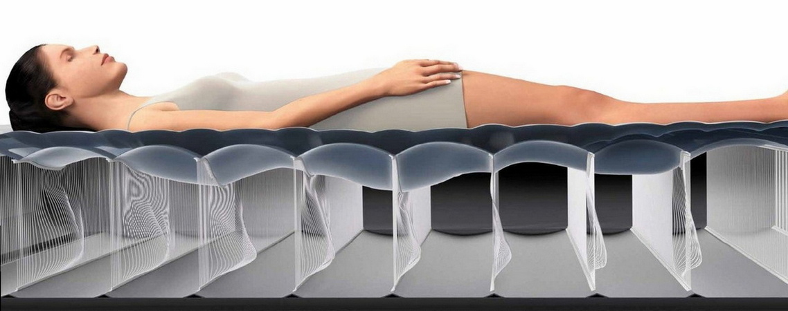 Надувная кровать Intex Deluxe Pillow Rest Raised Bed 99х191х42см, встр. насос 220V 64132