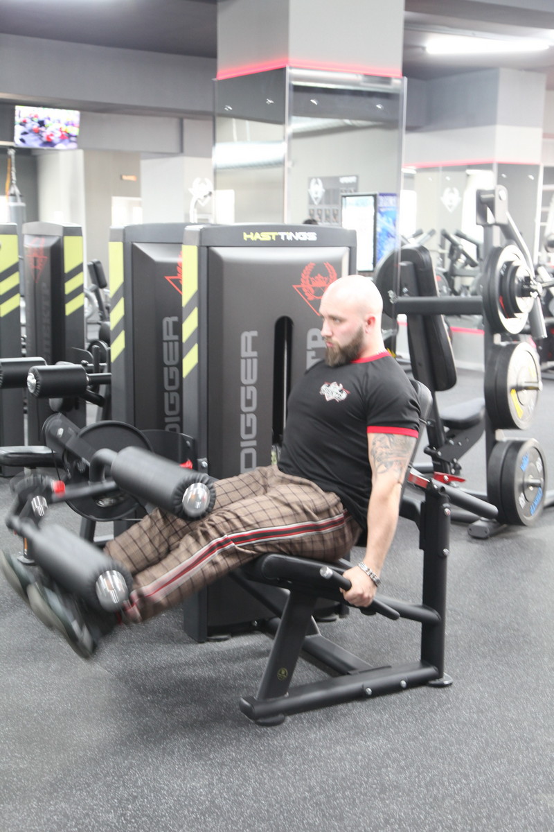 Сгибание и Разгибание ног сидя Hasttings Digger HD025-1 | Premium Fitness