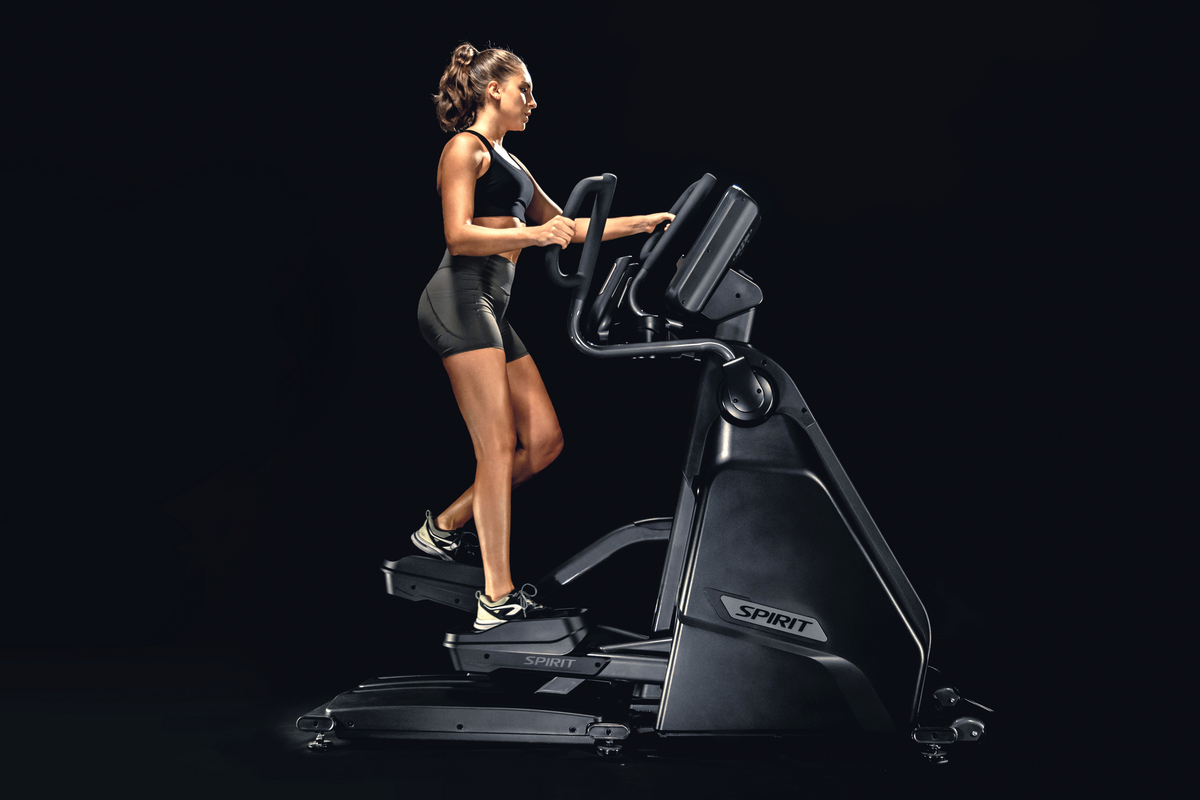 Эллиптический тренажер SPIRIT CE900ENT
