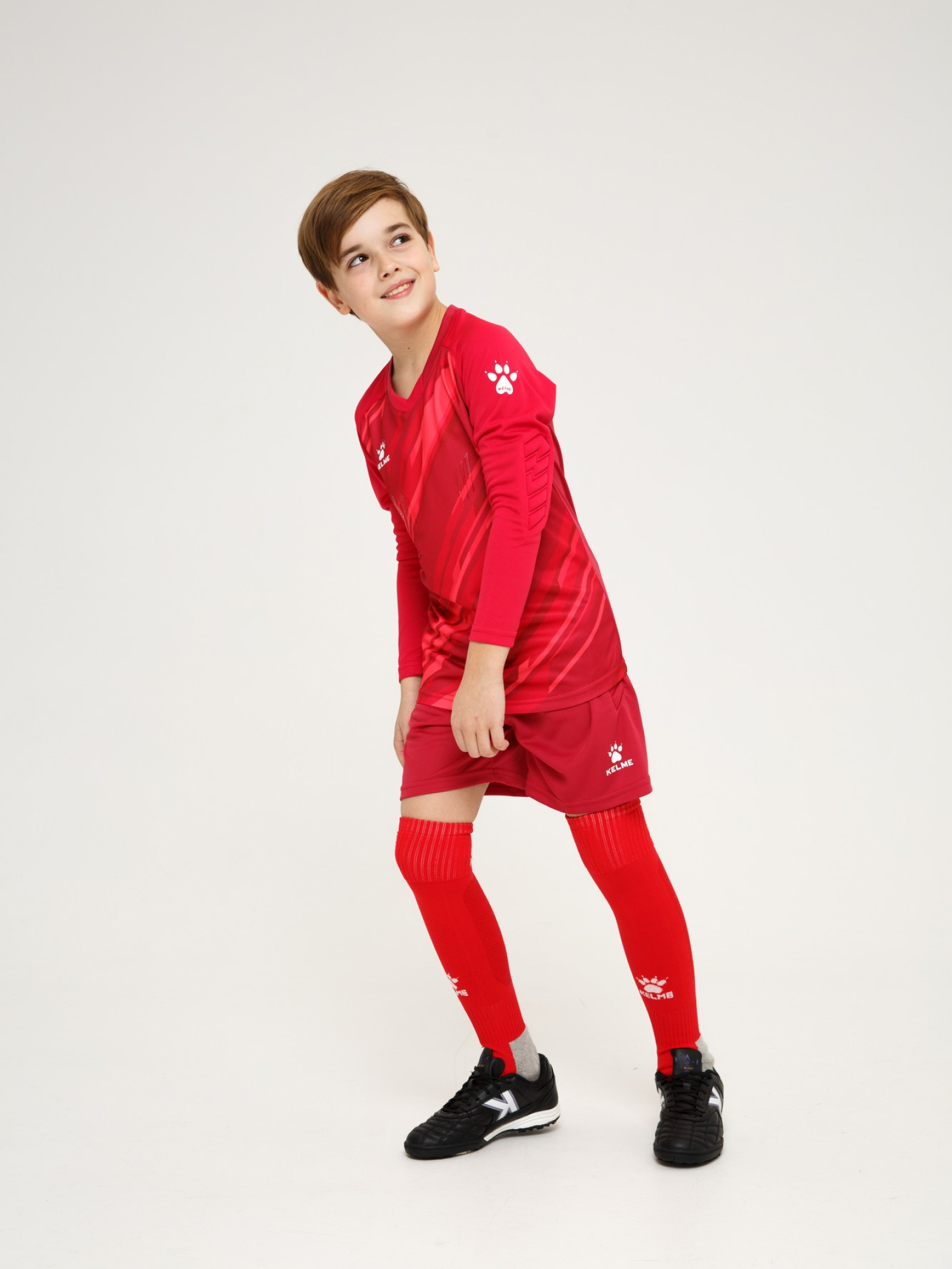 Детский комплект (лонгслив, шорты) Kelme Long Sleeve Goalkeeper Suit 7361ZB3256-600 Red
