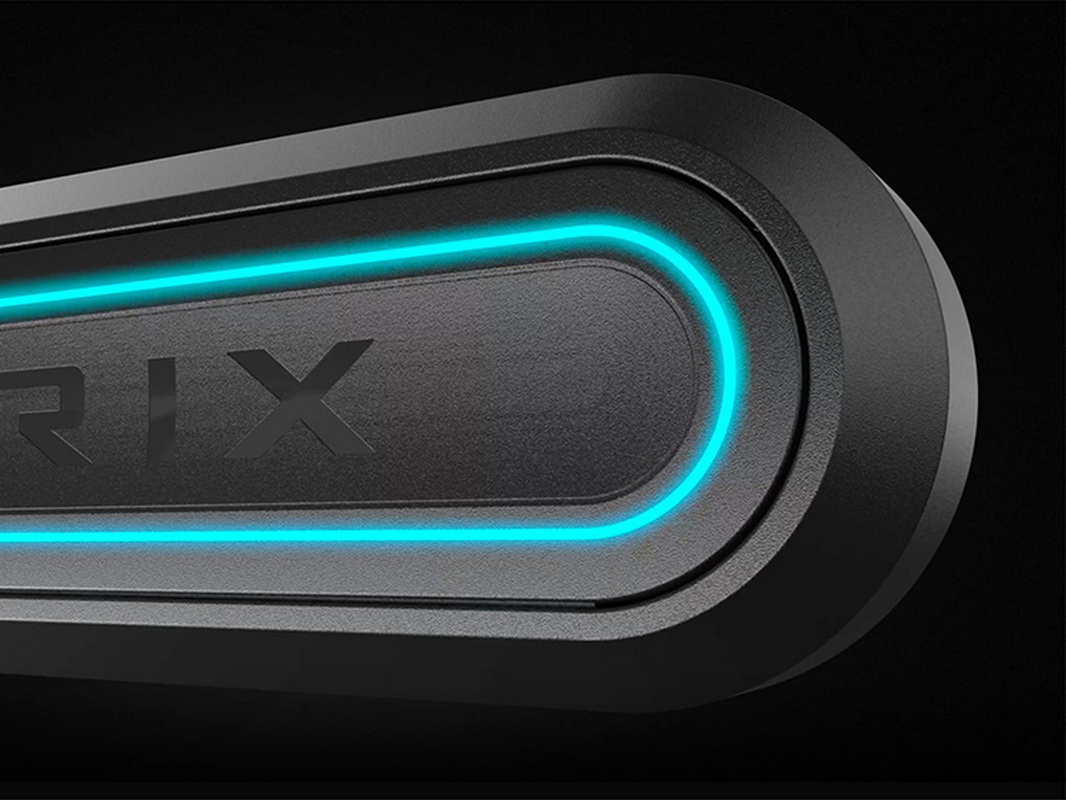Горизонтальный велотренажер Matrix Onyx с консолью Touch P1 RB 22"