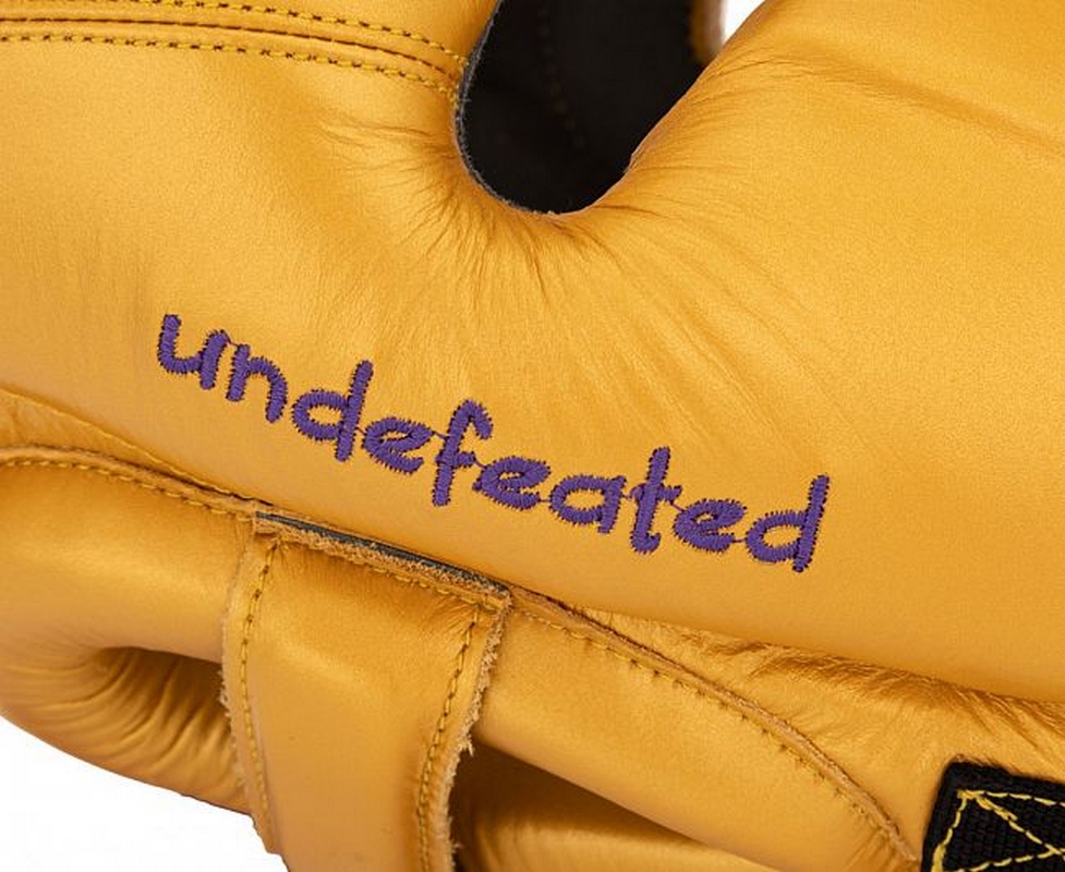 Шлем боксерский Clinch Undefeated C162 золотой