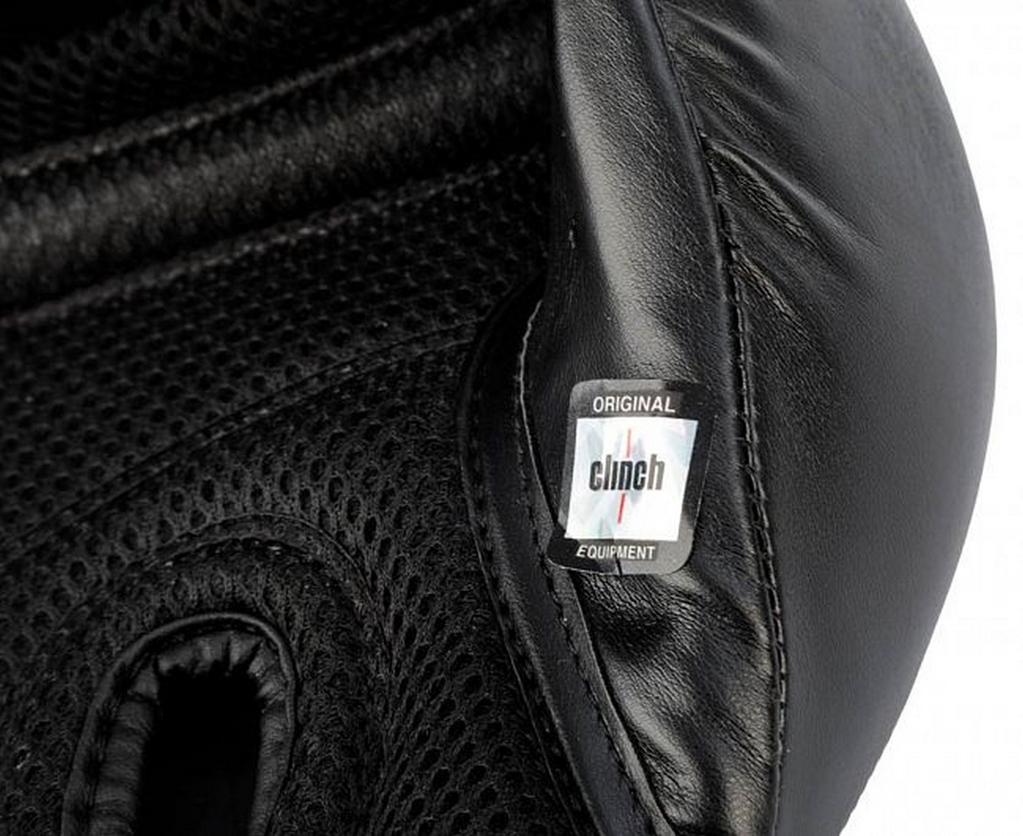 Перчатки боксерские Clinch Aero 2.0 C136 черный