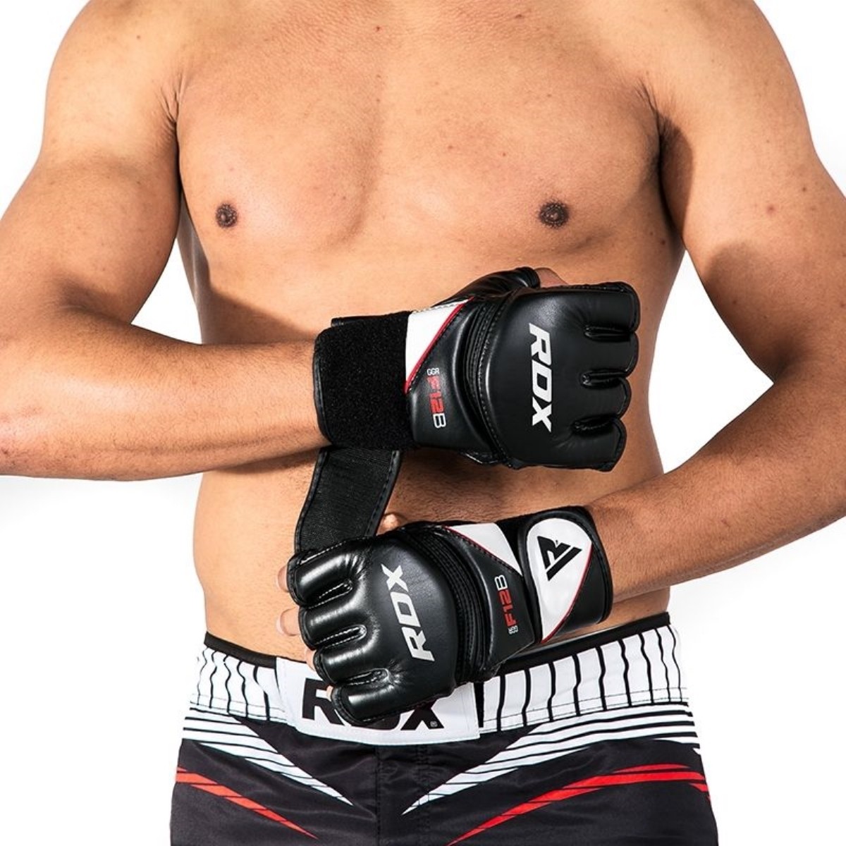 Перчатки тренировочные RDX Grappling F12 GGR-F12B черный