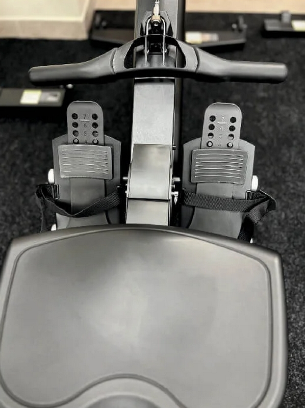 Гребной тренажер UltraGym Air Cross Plus UG-CP 003