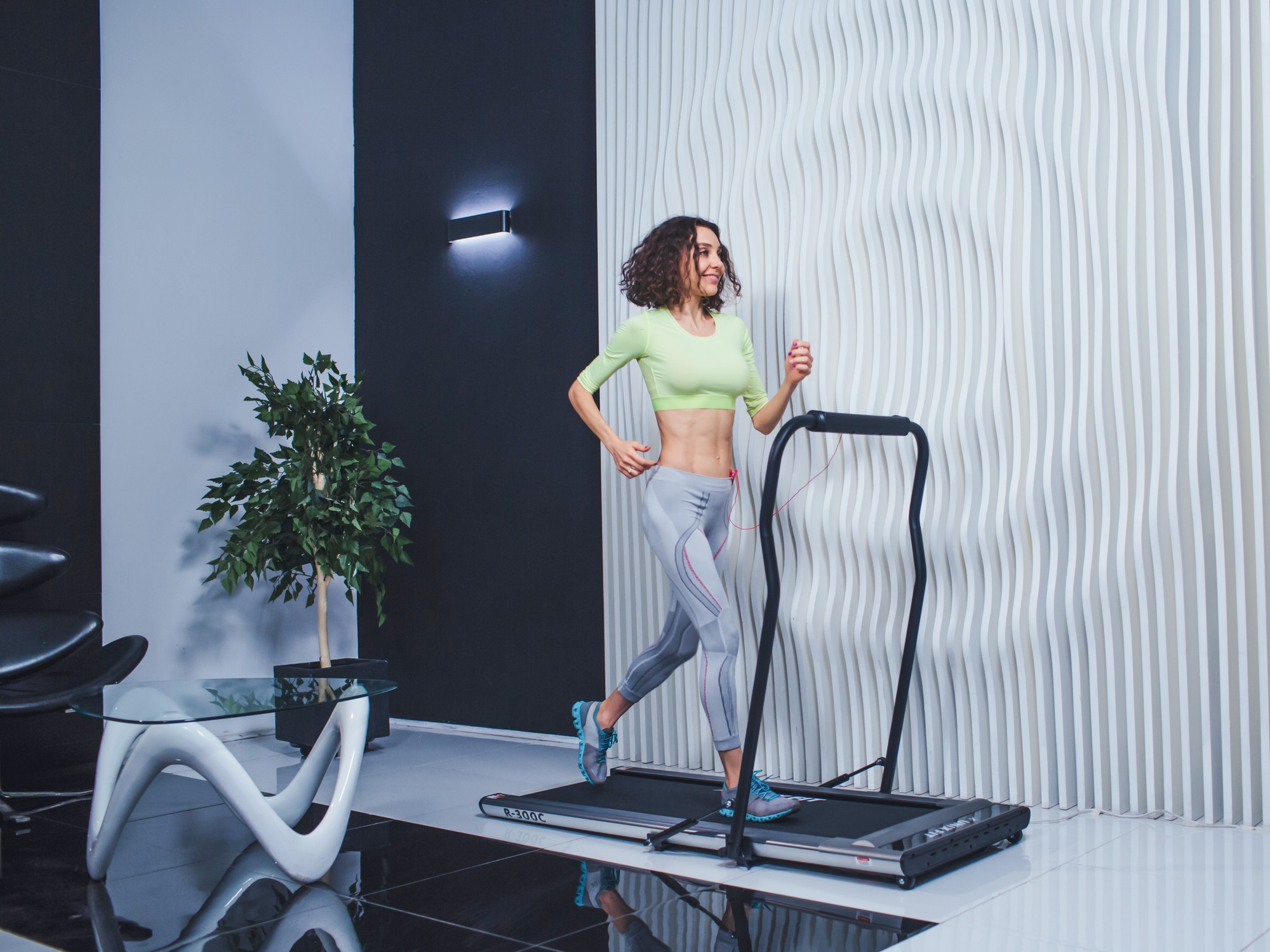 Беговая дорожка UnixFit R-300C TDR300C Grey