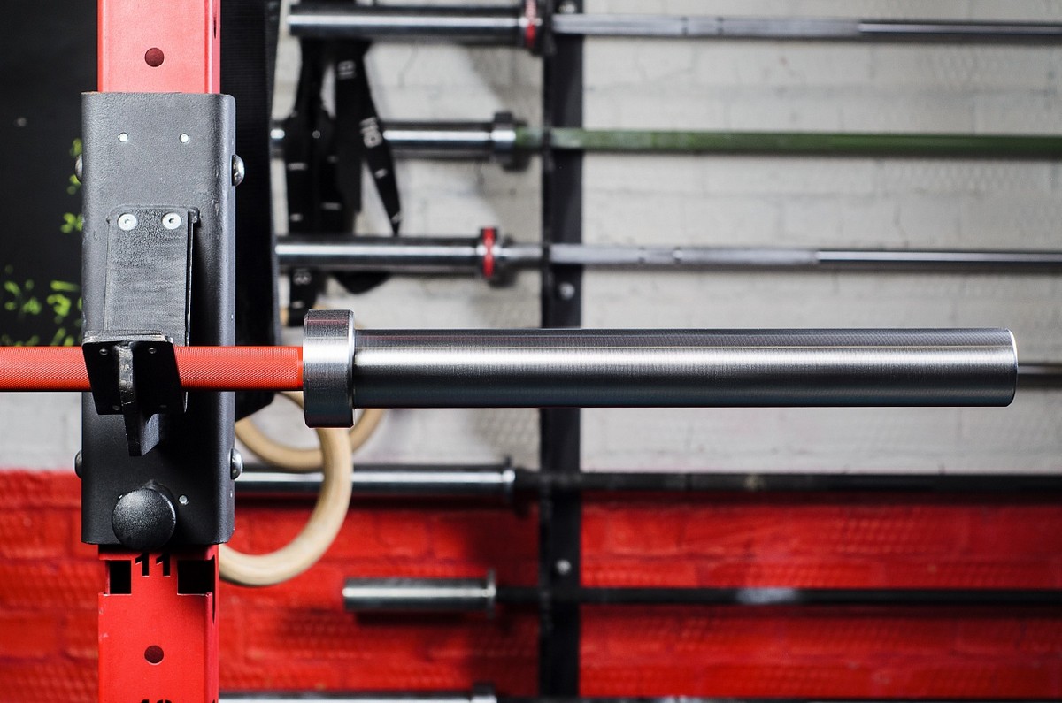 Гриф YouSteel Training Bar XF-20, 20 кг, длина 2200 мм, D28 мм, красный + хром