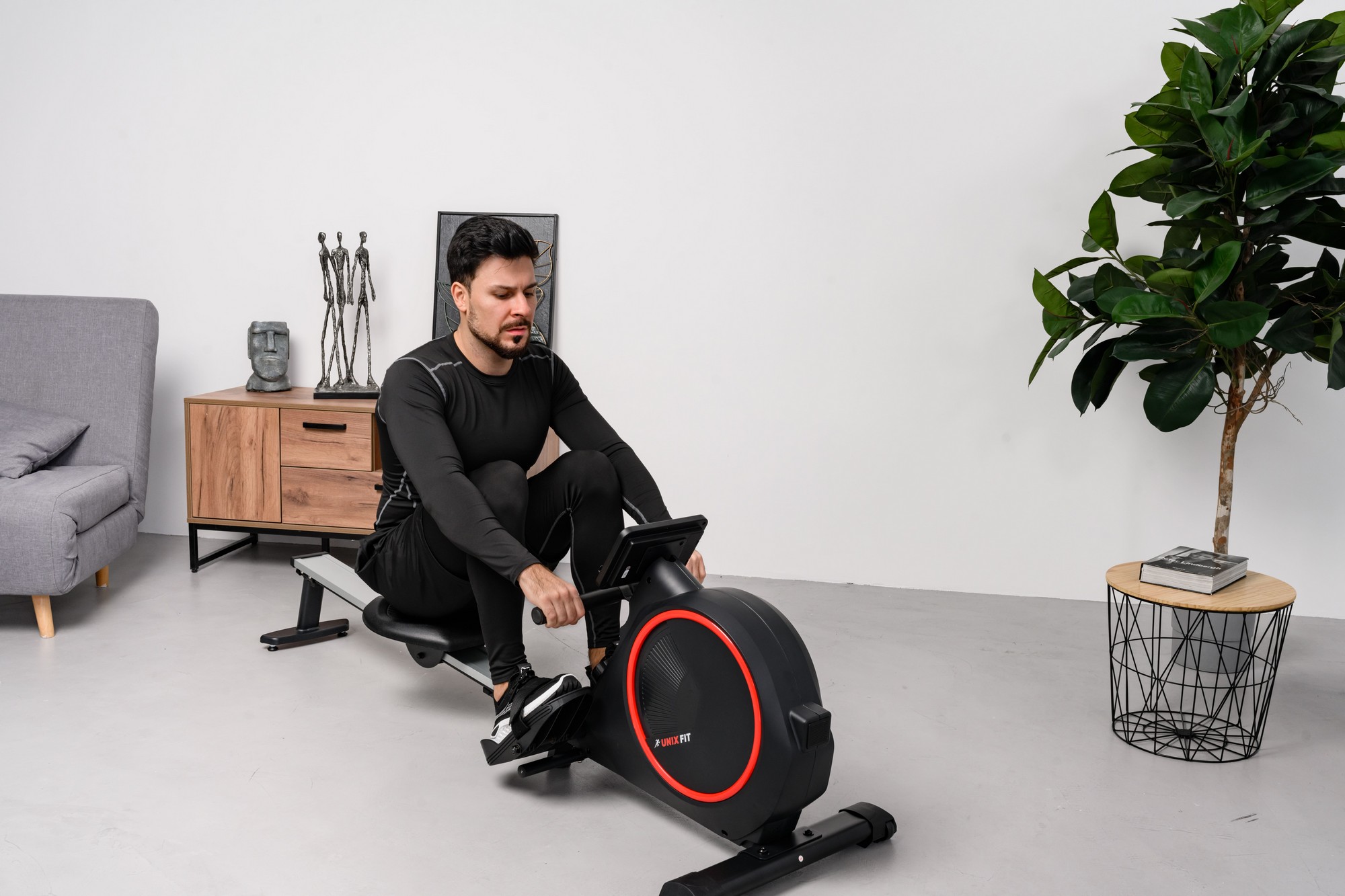 Гребной тренажер UnixFit Techno Rower 410 RMTF410