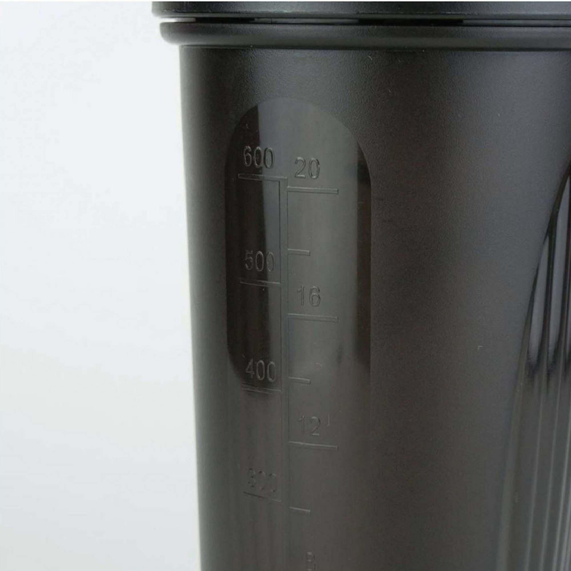 Шейкер спортивный 700мл, пластик Puma Shaker Bottle 05351901 черный