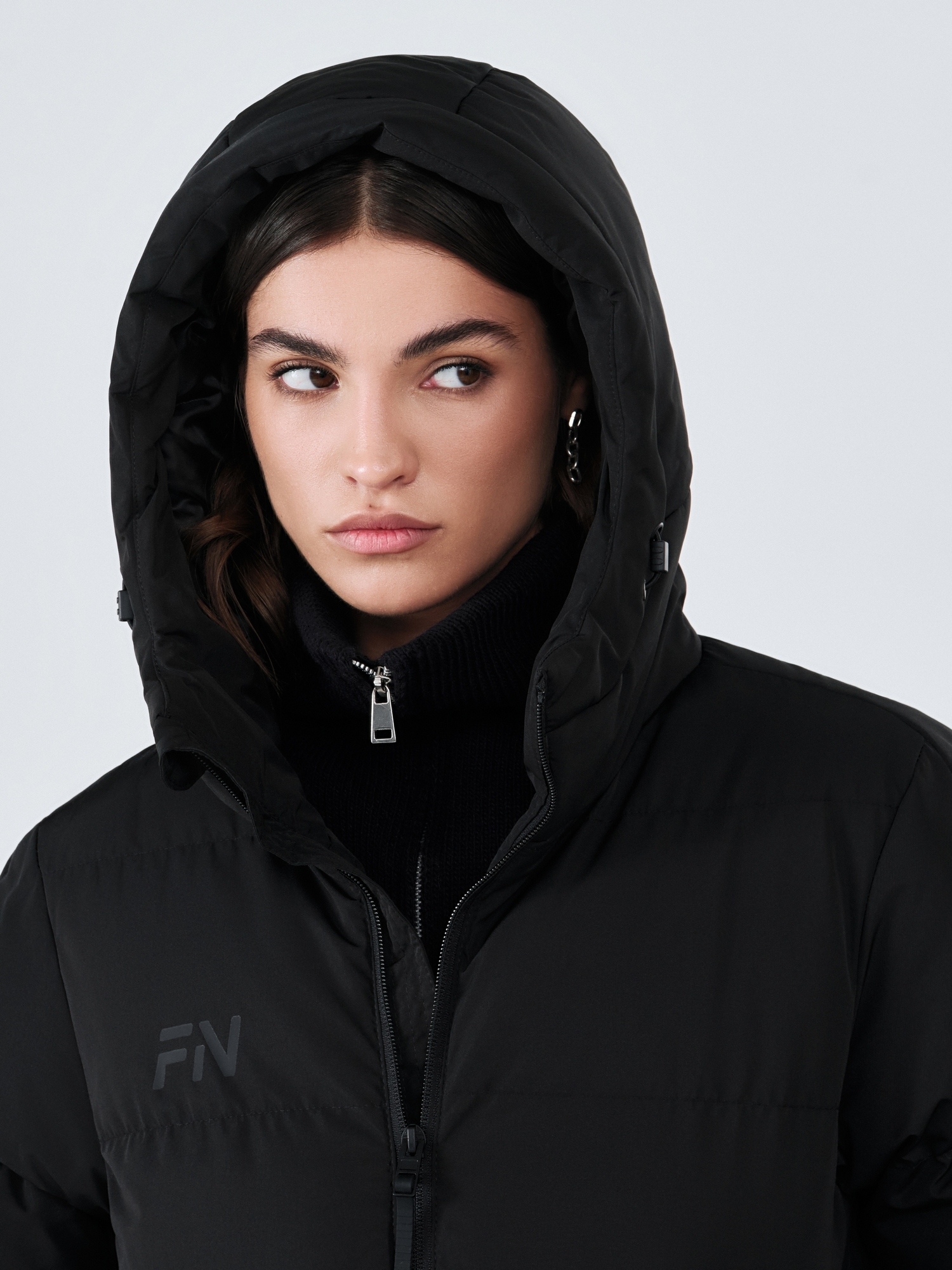Пуховик FN Snowfall Long (Women) WFN4201001-000 Black