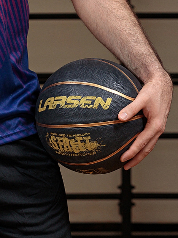 Мяч баскетбольный Larsen Street Gold р.7