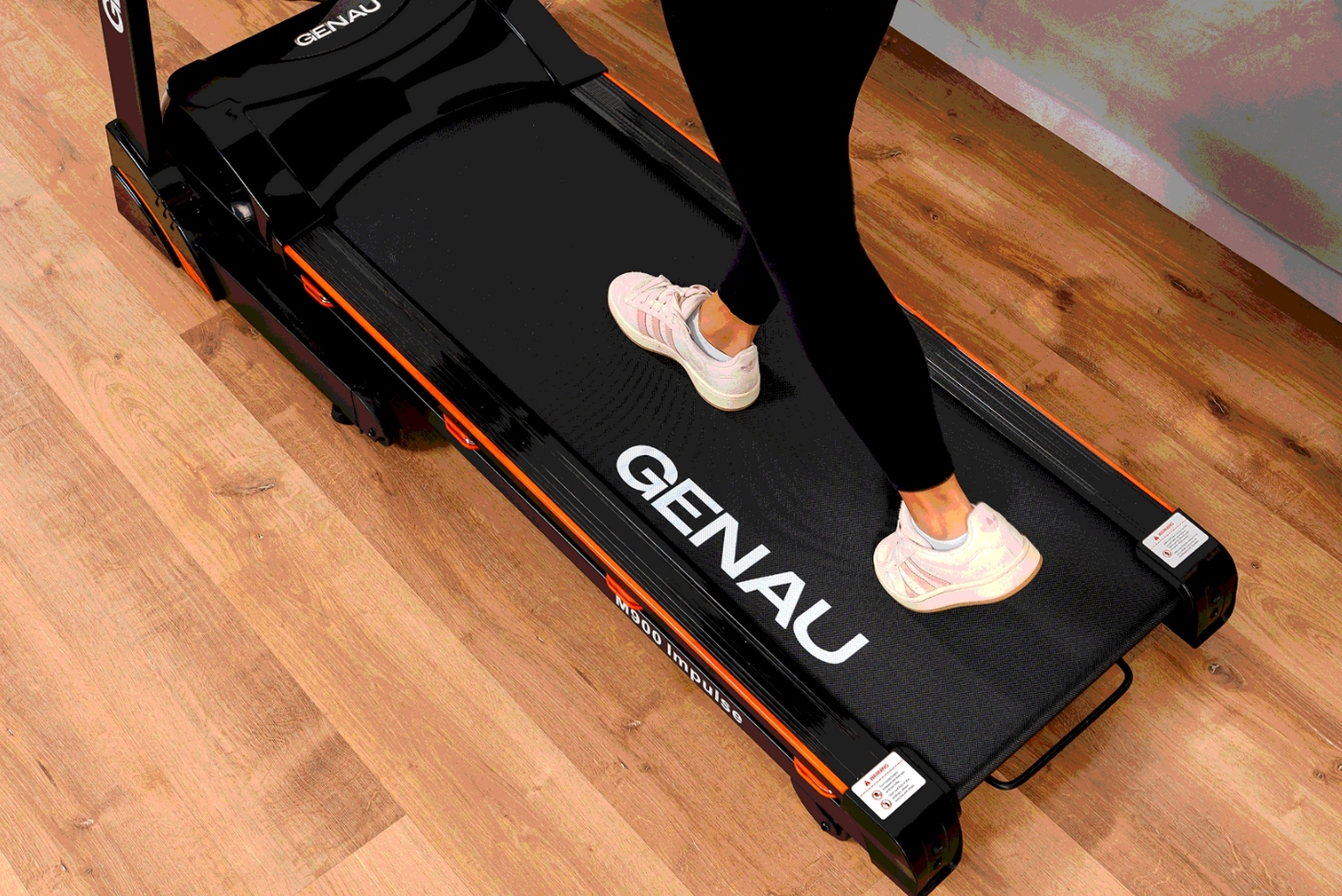 Беговая дорожка GENAU Impulse M900