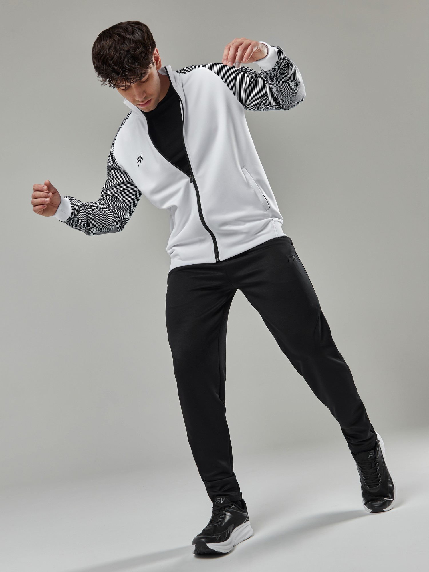 Спортивный костюм FN Dynamic FN4251001-103 White\Black