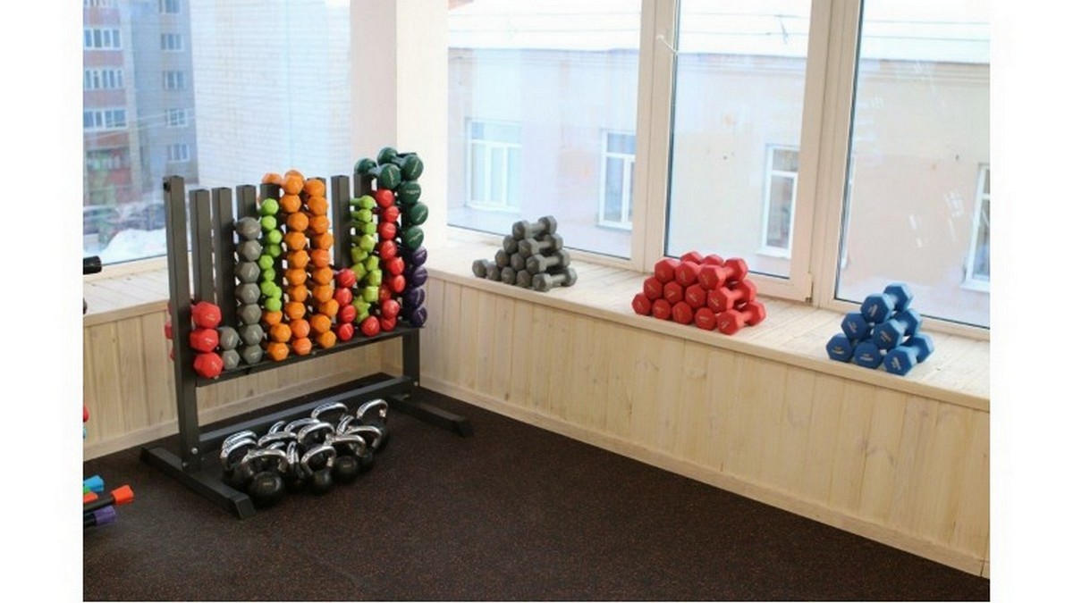 Гантель в виниловой оболочке, шестигранник 0,5 кг Profi-Fit фиолетовая