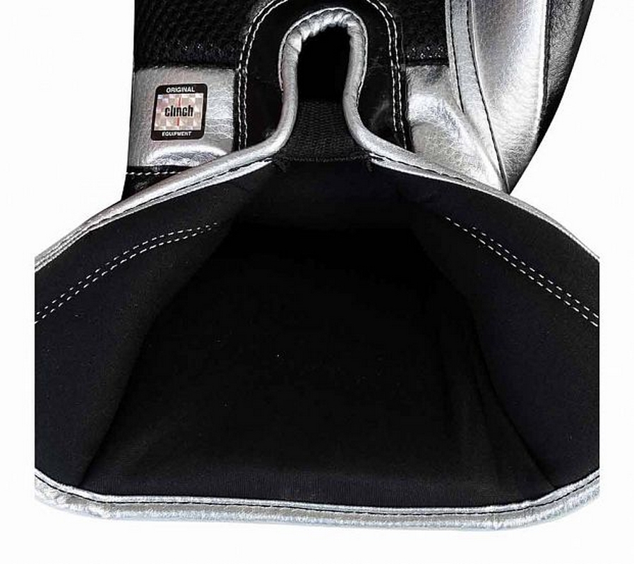 Перчатки боксерские Clinch Punch 2.0 C141 серебристо-черный