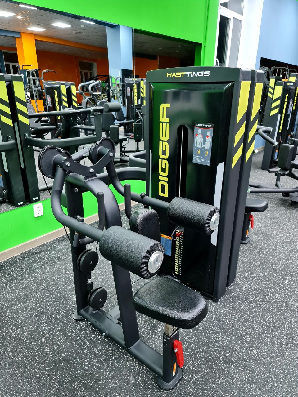 Дельт-машина Hasttings Digger HD034-1 | Premium Fitness