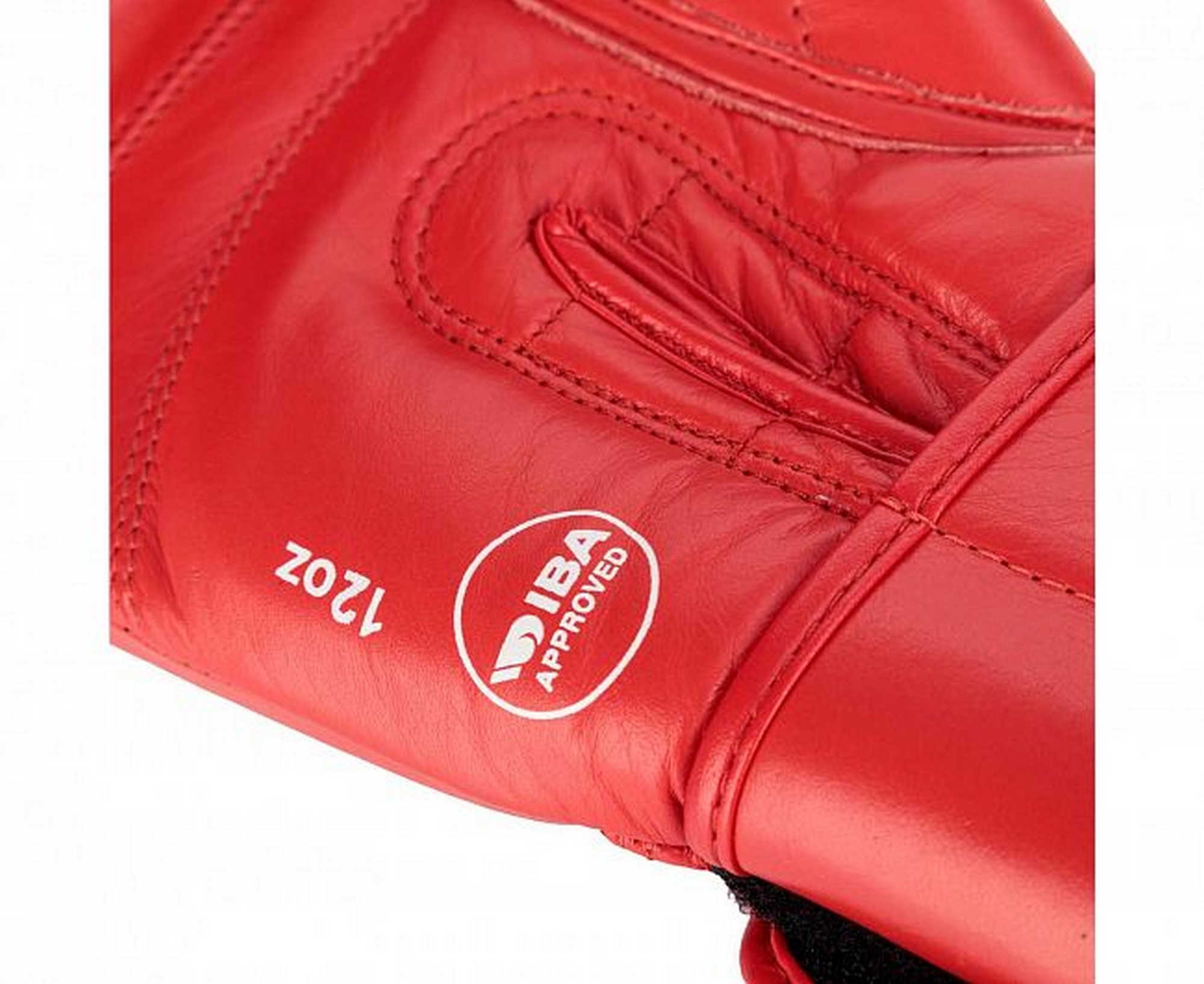 Перчатки боксерские Adidas IBA adiIBAG1 красный