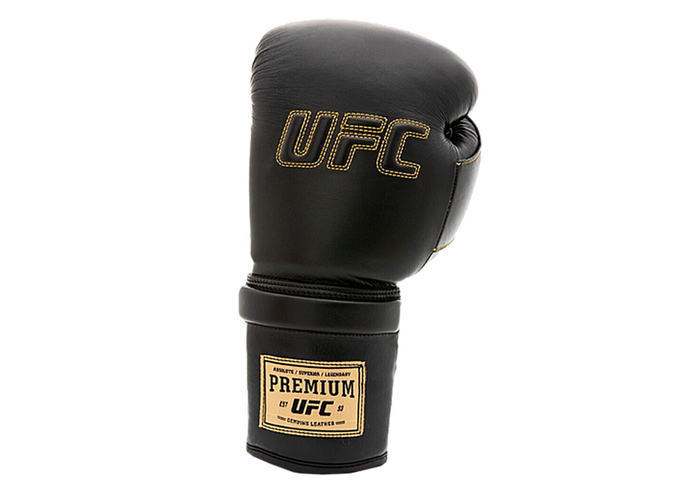 Боксерские перчатки UFC Премиальные тренировочные на шнуровке 14 унций UHK-75045