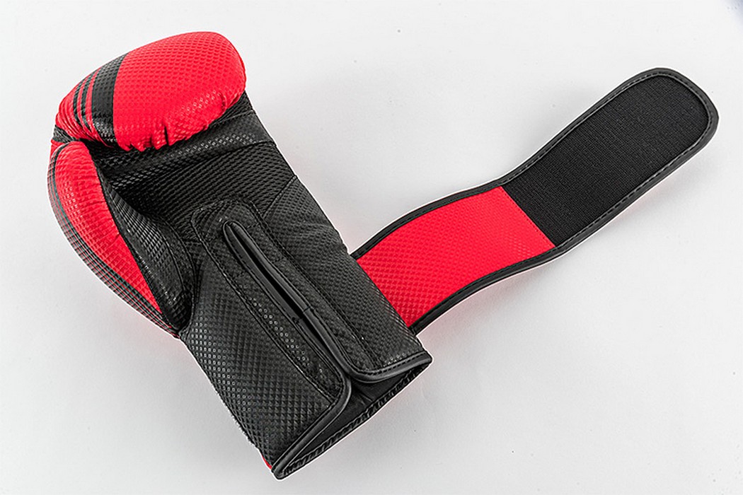 Боксерские перчатки UFC PRO Performance Rush Red,12oz