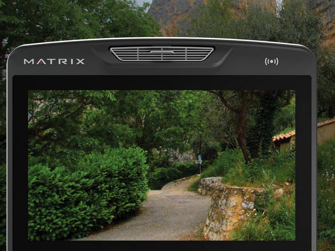 Лестница-степпер Matrix Onyx с консолью Touch P1 Climb 22"