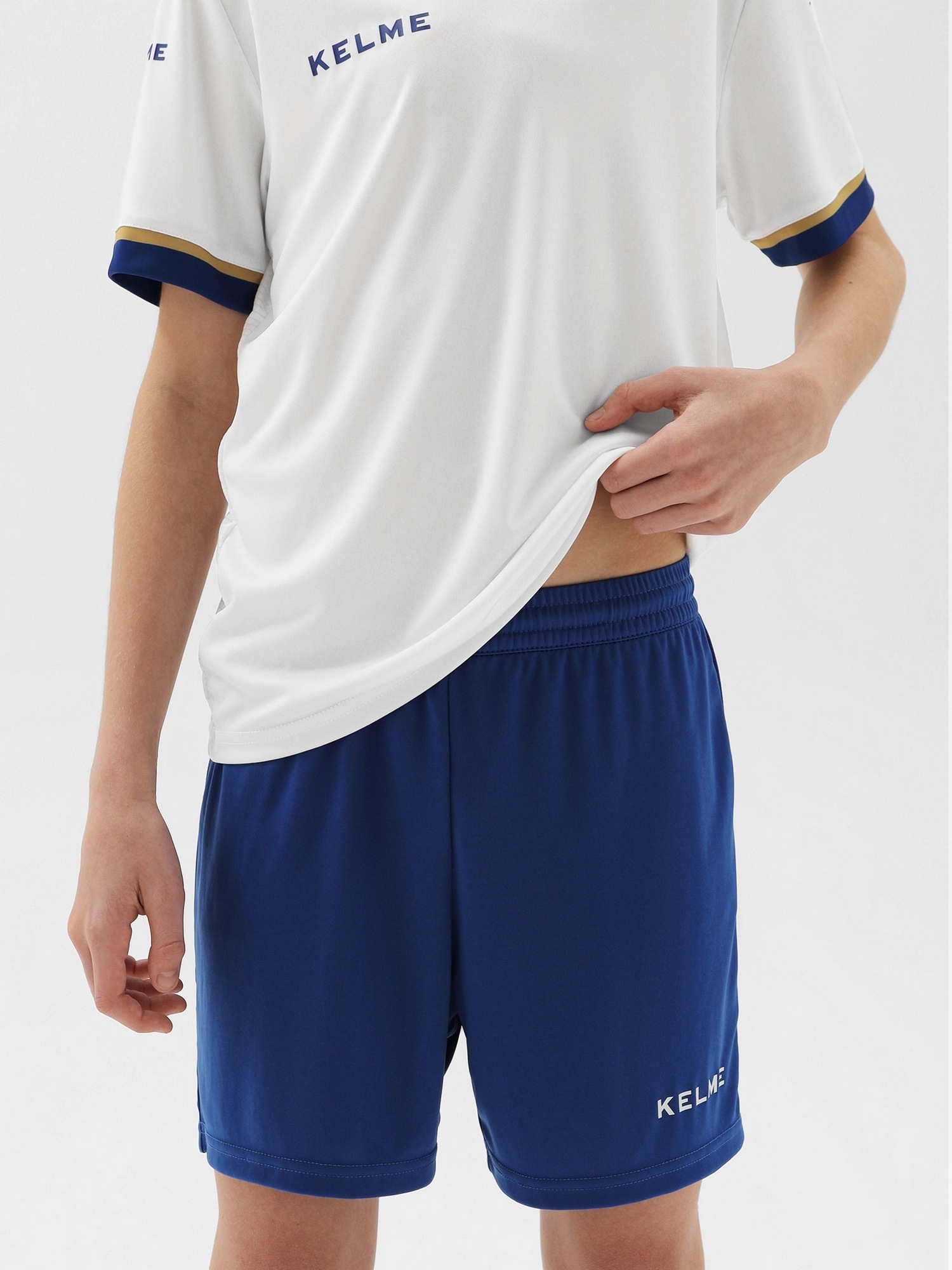 Детская футбольная форма Kelme Football Suit 8351ZB3158-104 White\Blue