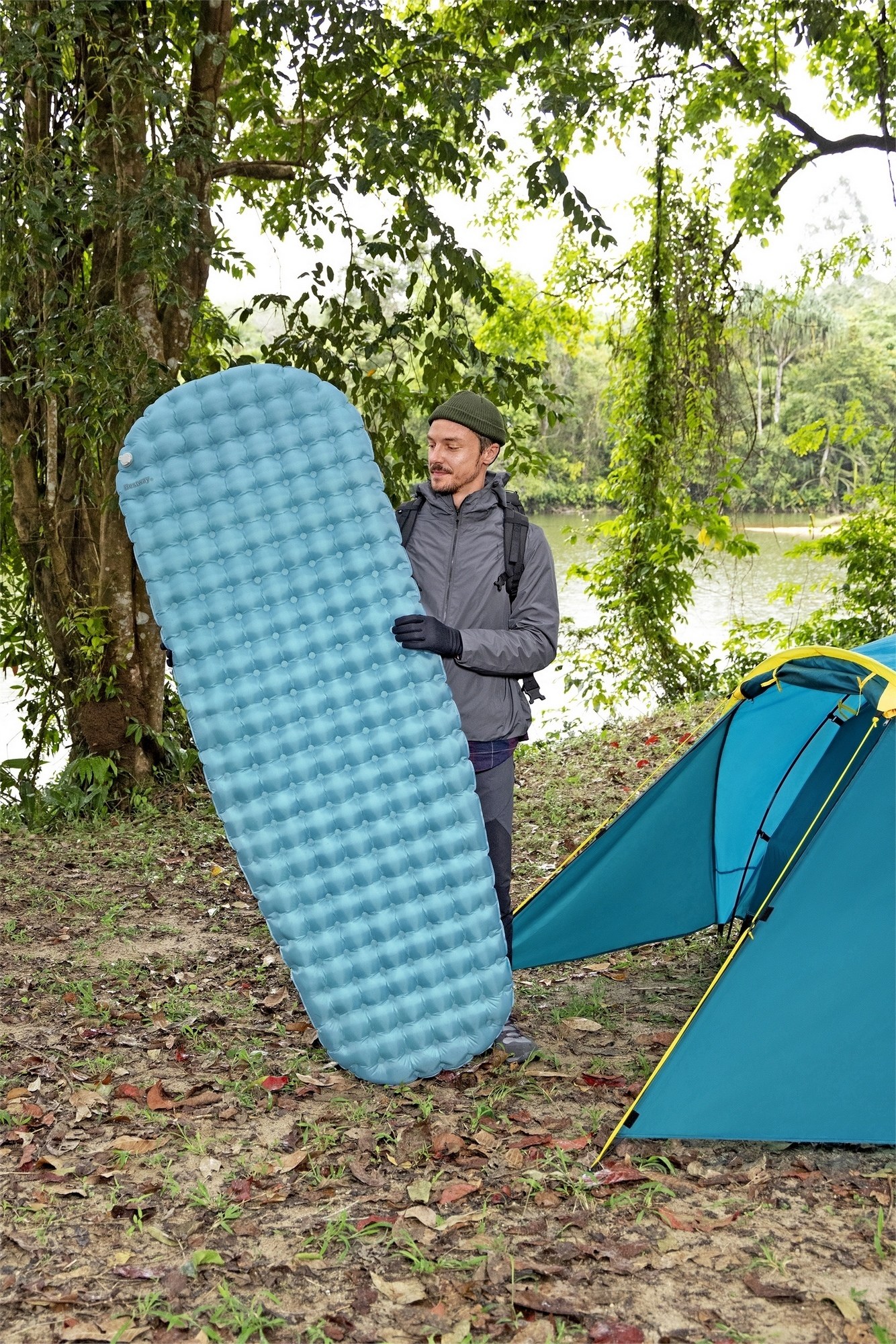 Надувной спальный коврик каремат 183x63,5x7,5см Bestway AlpineLite Insulated Wide Mummy 69613