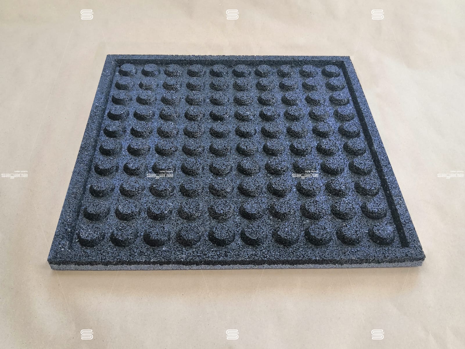 Резиновая плитка Sagama Tile 50x50см