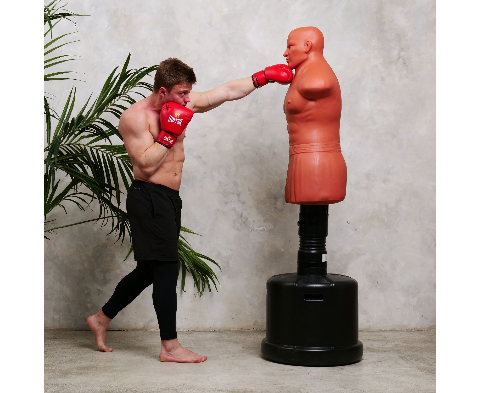 Манекен DFC Boxing Punching Man-Heavy TLS-A c регулировкой высоты, бежевый