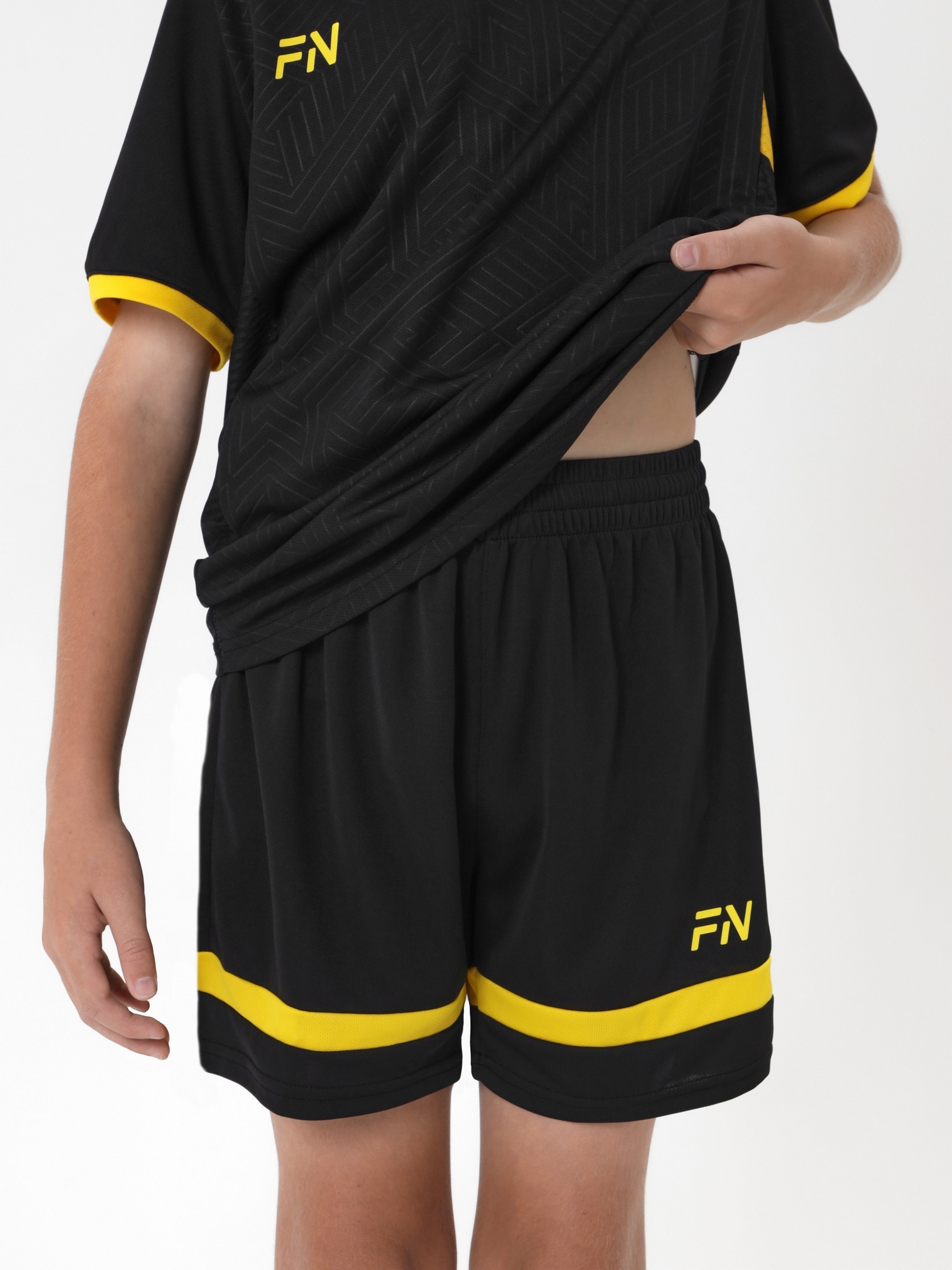 Детская футбольная форма FN Spirit Kid KFN4261018-037 Black\Gold